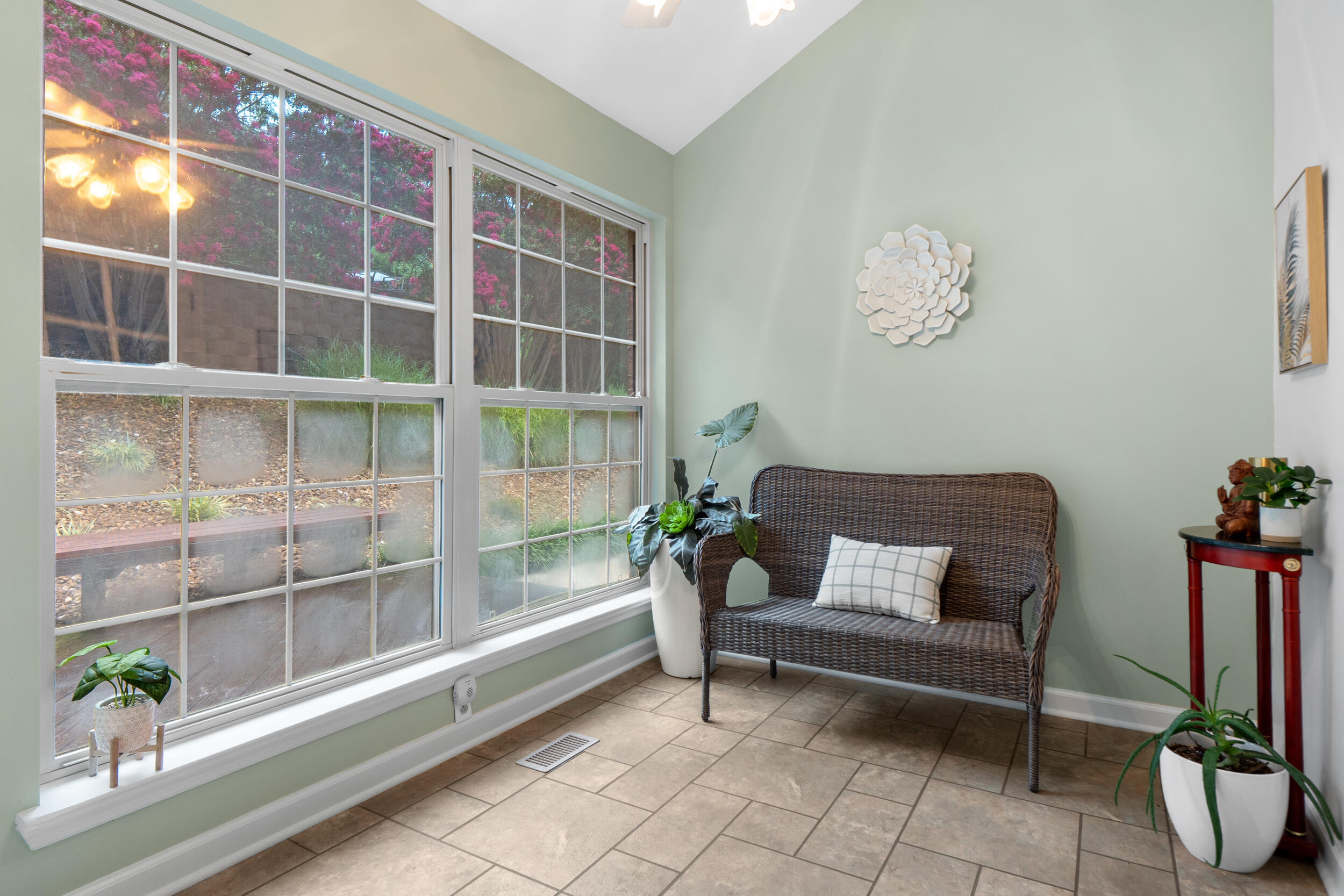 3158 River Canyon Trail