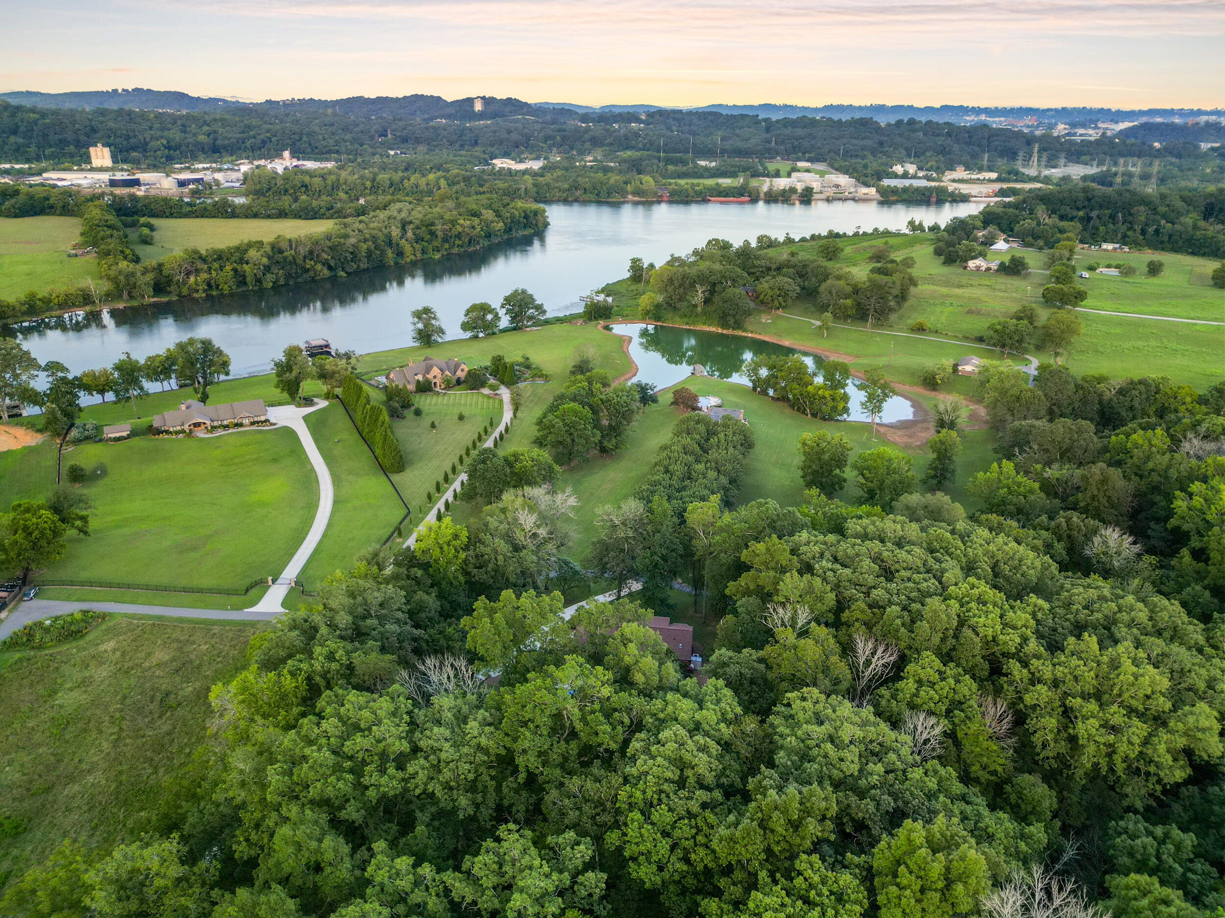 3158 River Canyon Trail