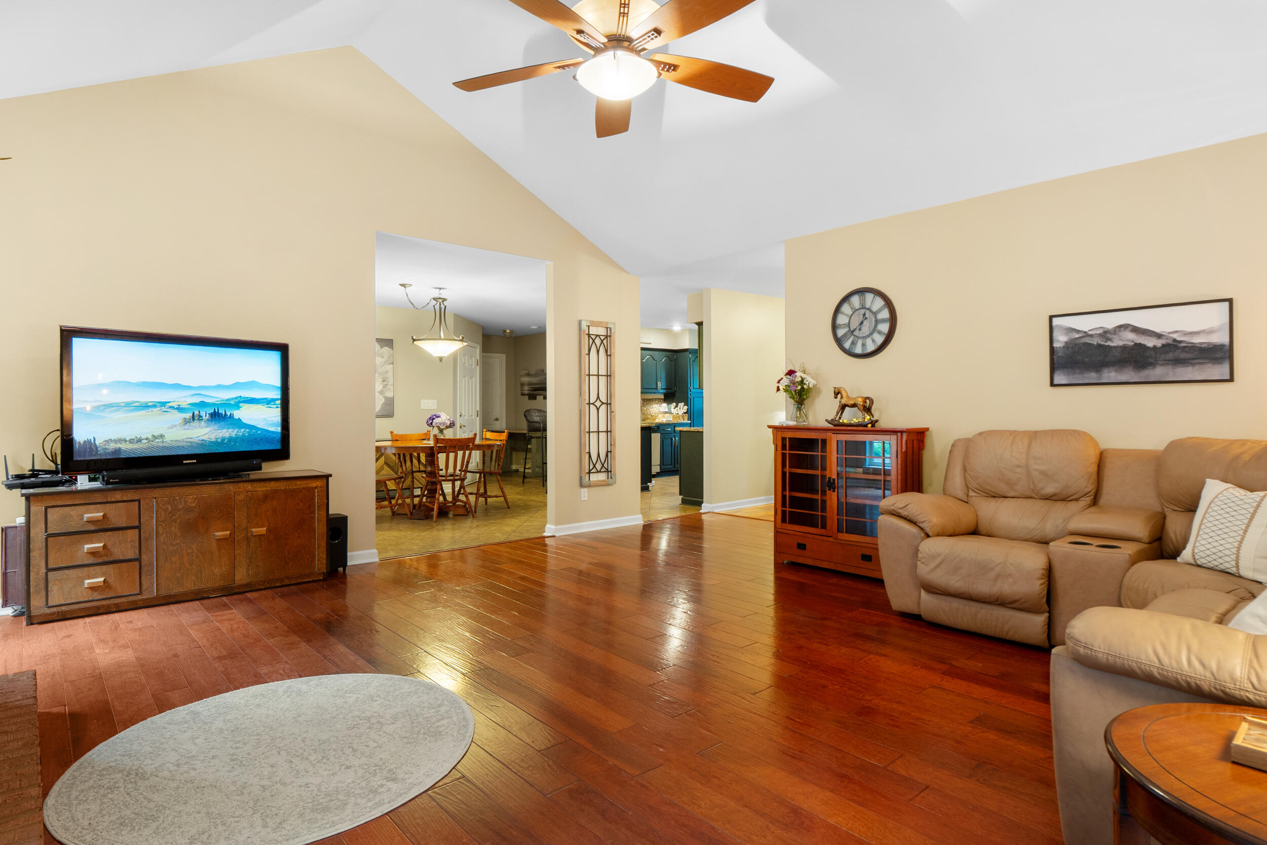 3158 River Canyon Trail