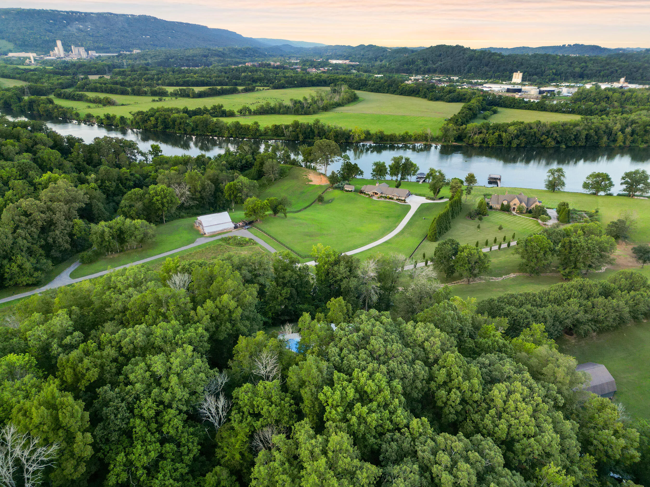 3158 River Canyon Trail