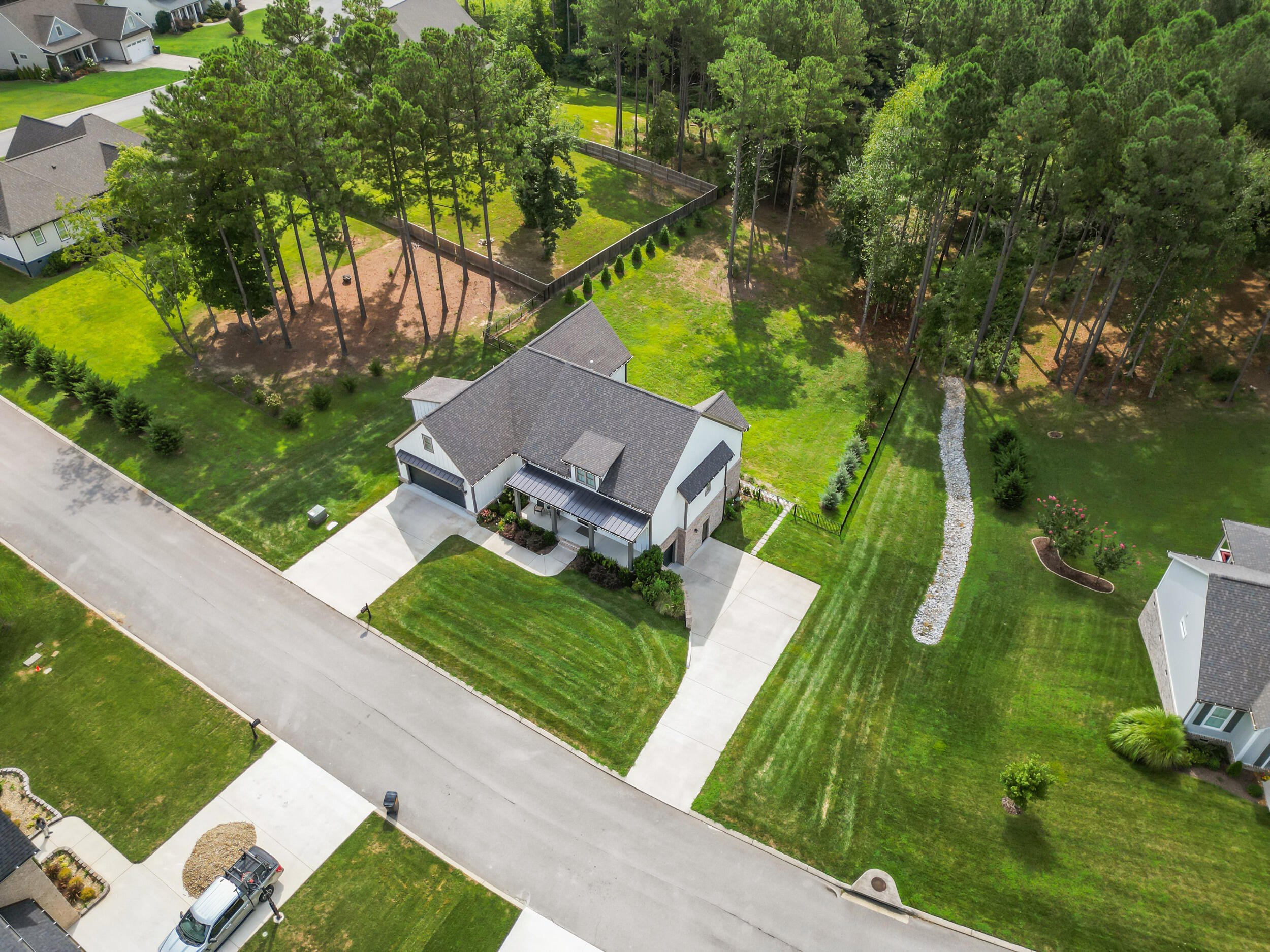 813 Equestrian Drive