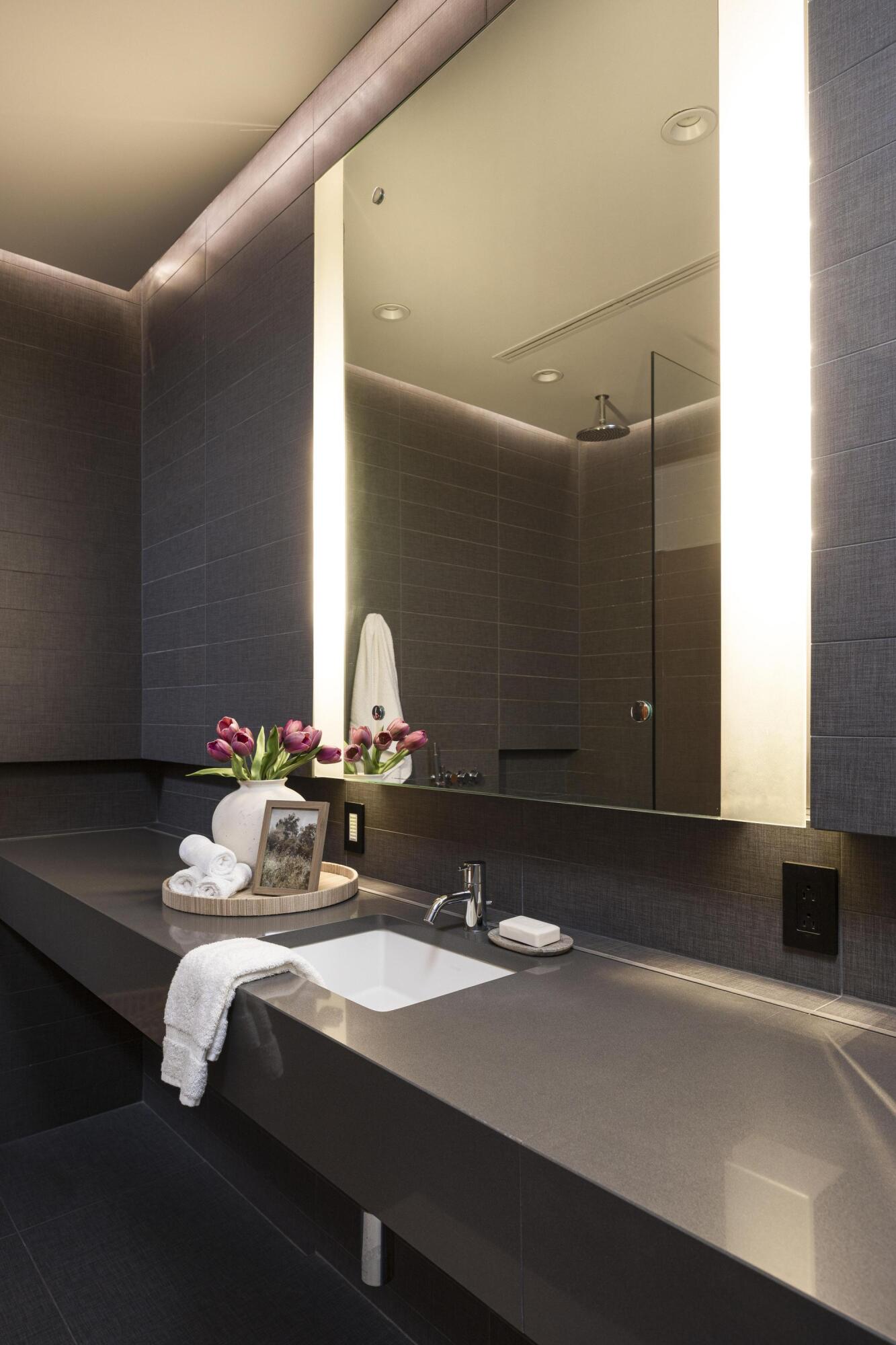 55 E Main Street, 204