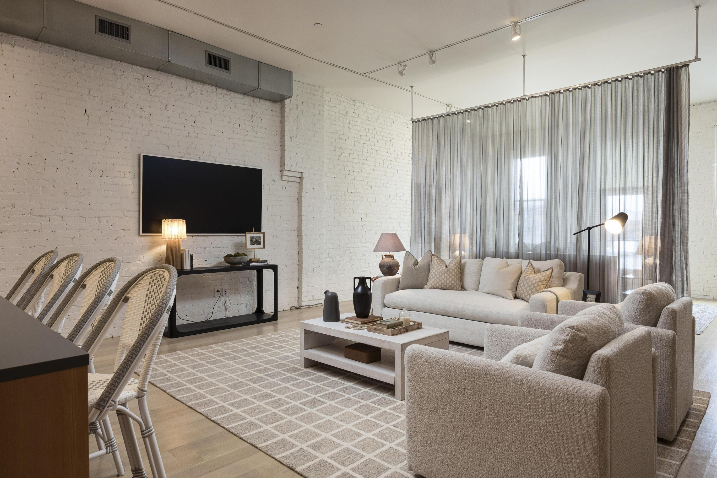 55 E Main Street, 204