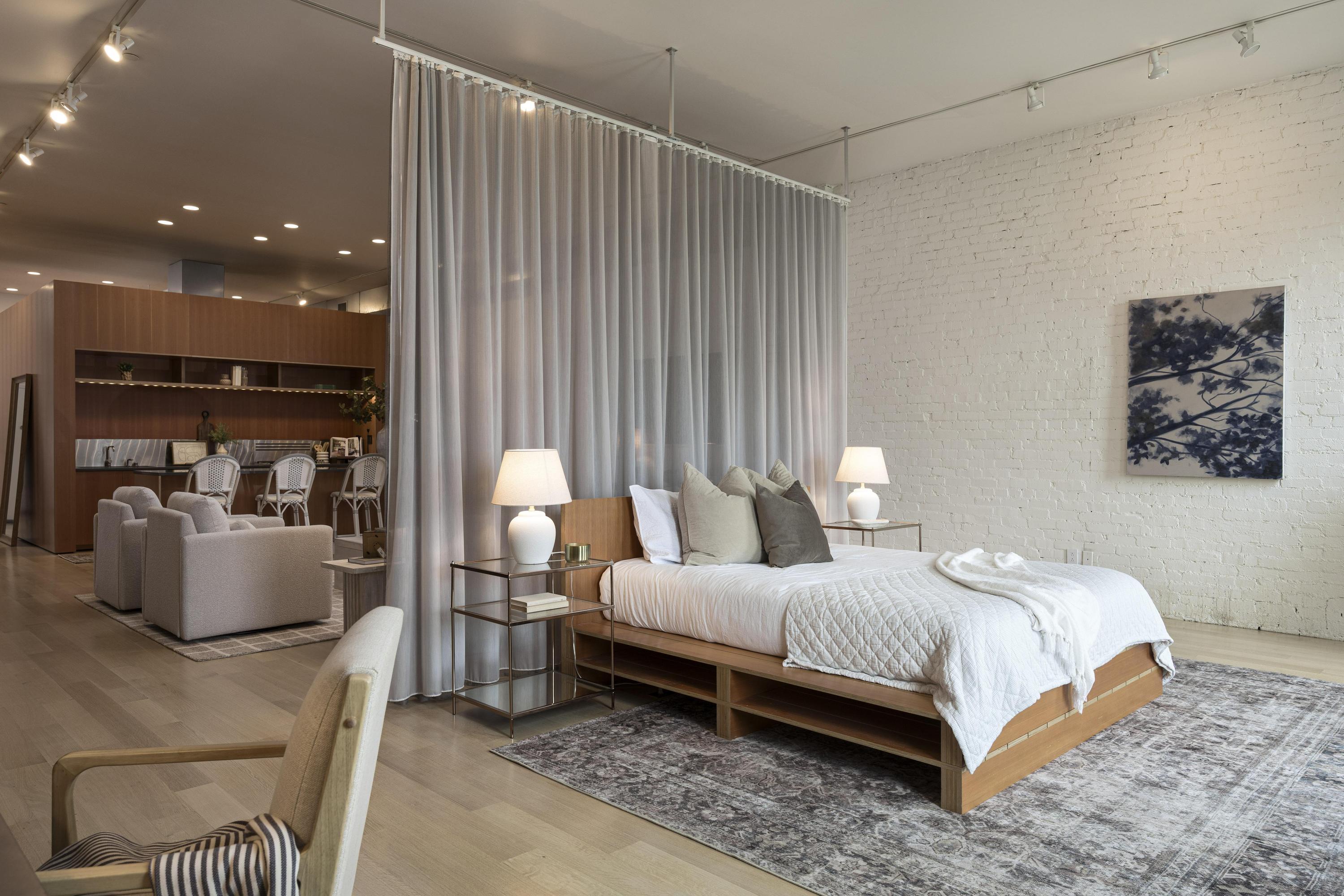 55 E Main Street, 204