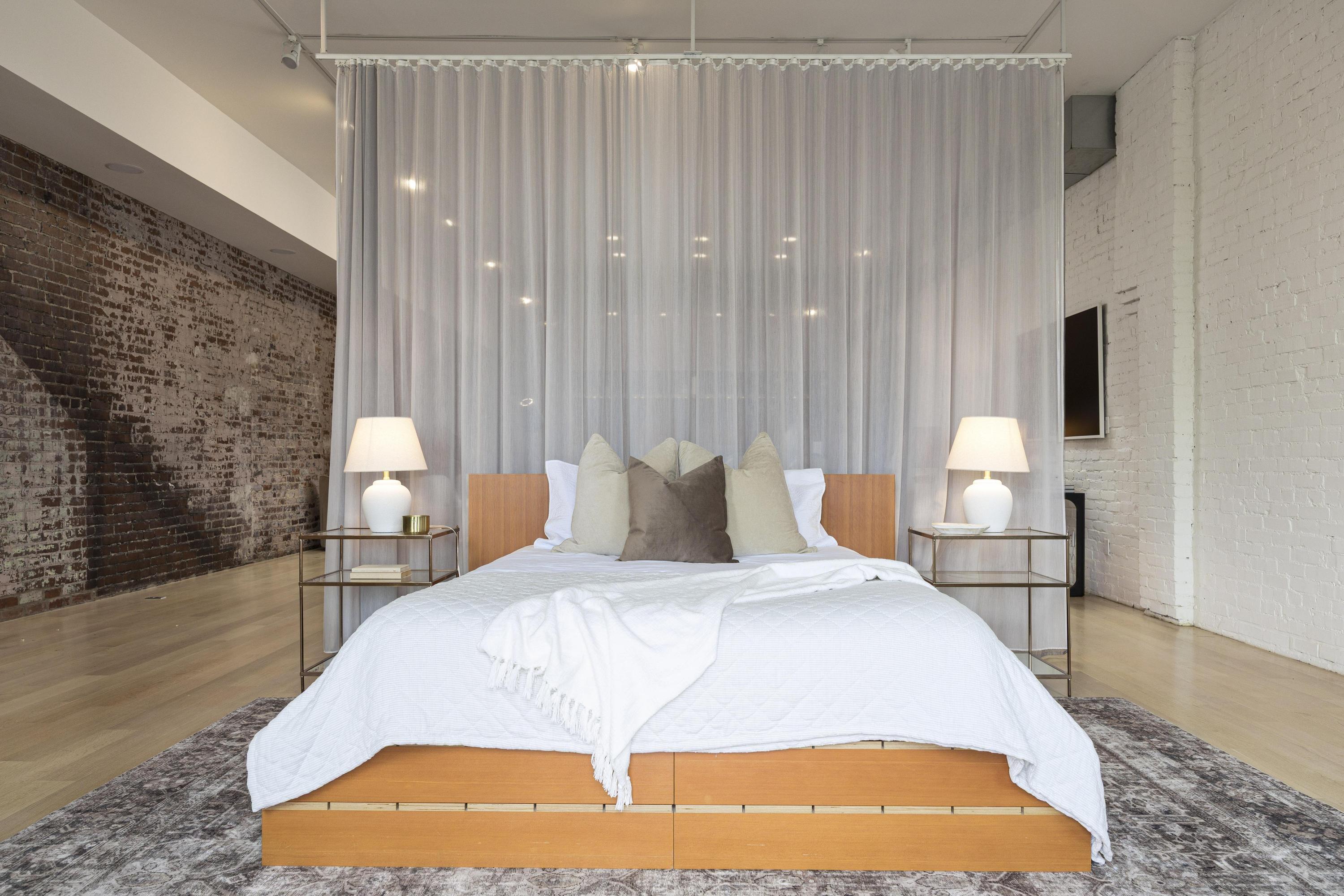 55 E Main Street, 204