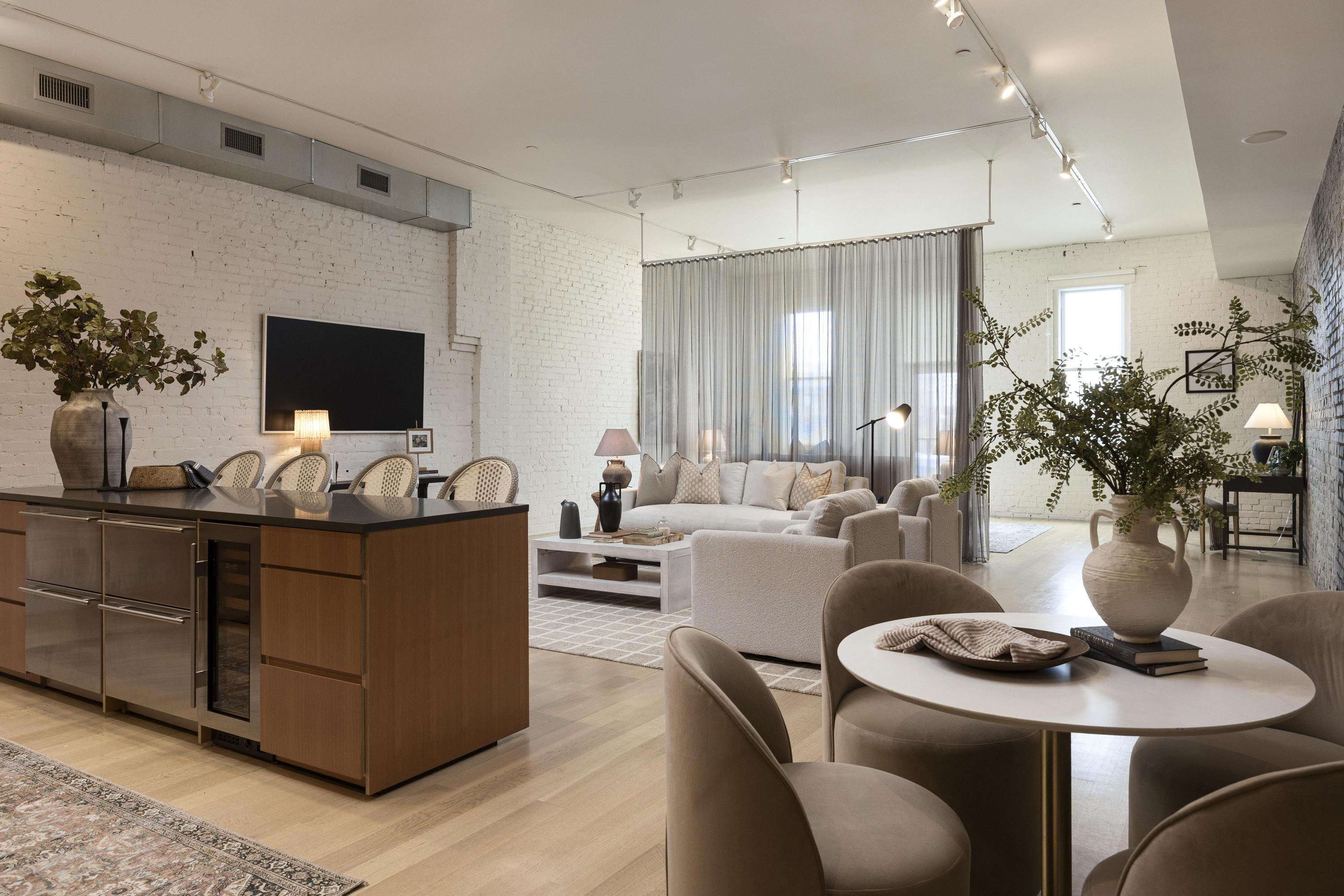 55 E Main Street, 204