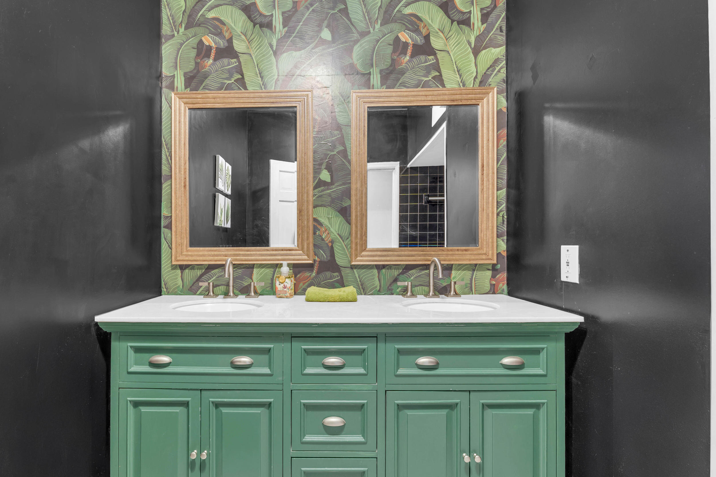 3440 Alta Vista Drive