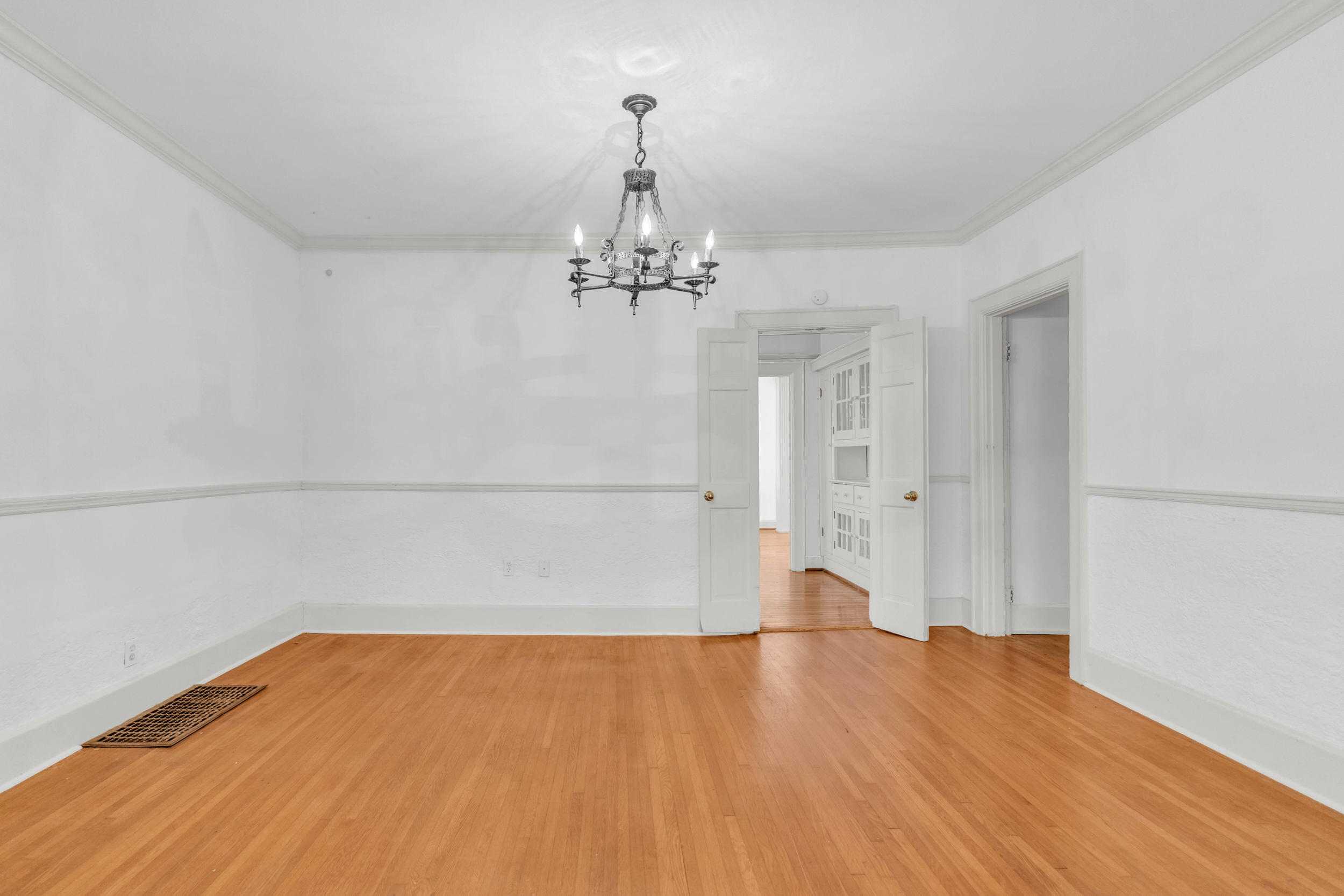 3440 Alta Vista Drive