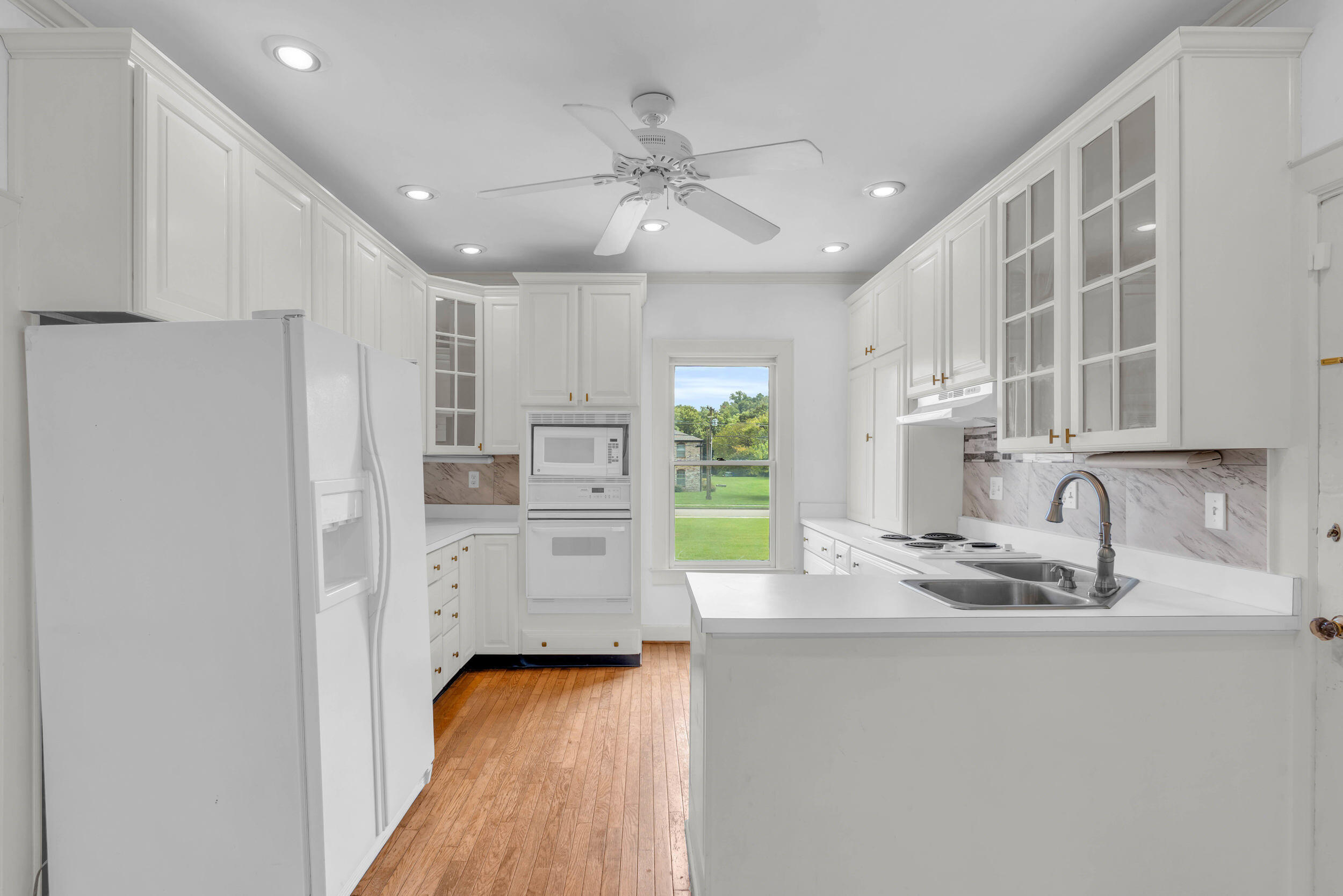 3440 Alta Vista Drive