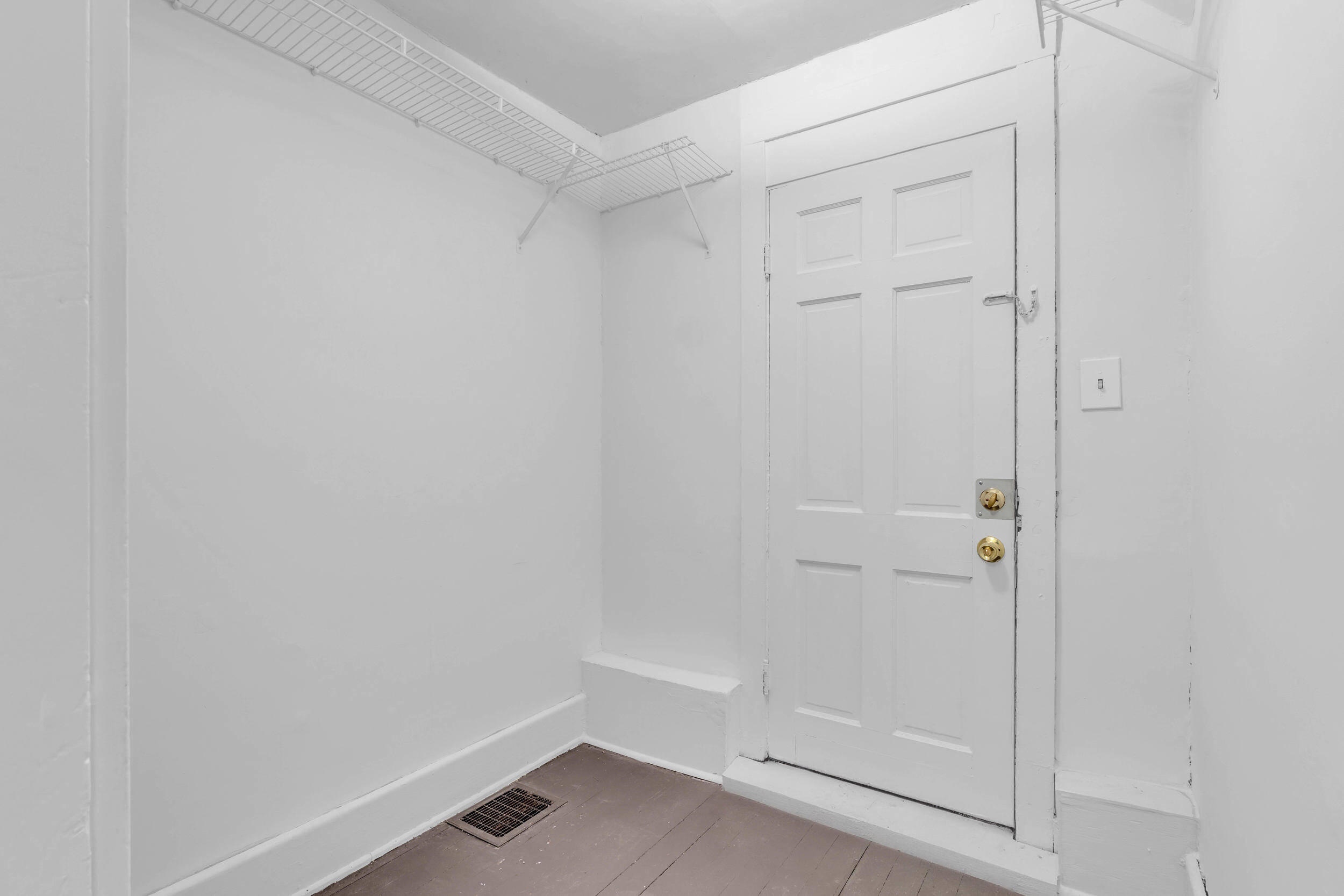 3440 Alta Vista Drive