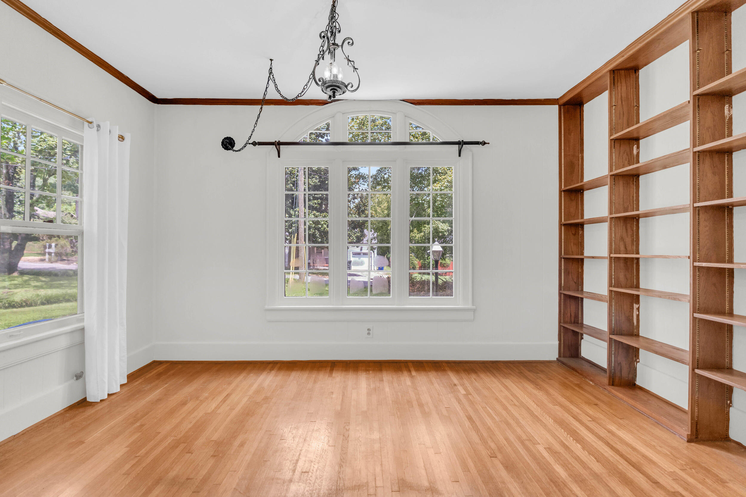 3440 Alta Vista Drive