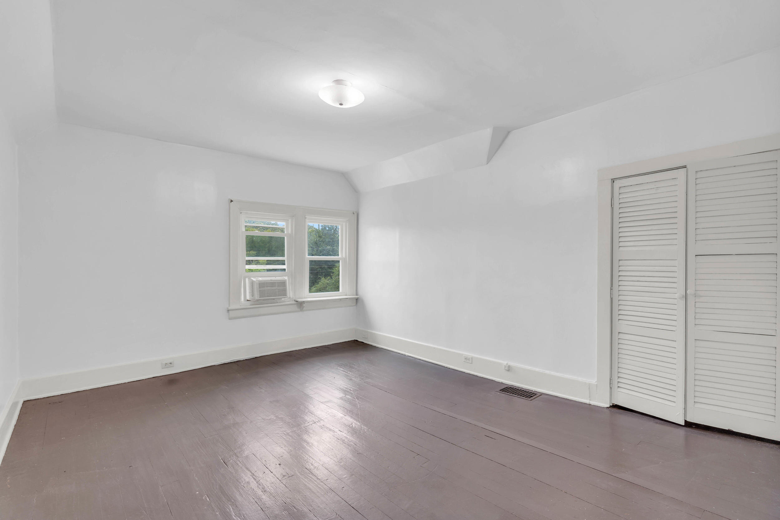 3440 Alta Vista Drive