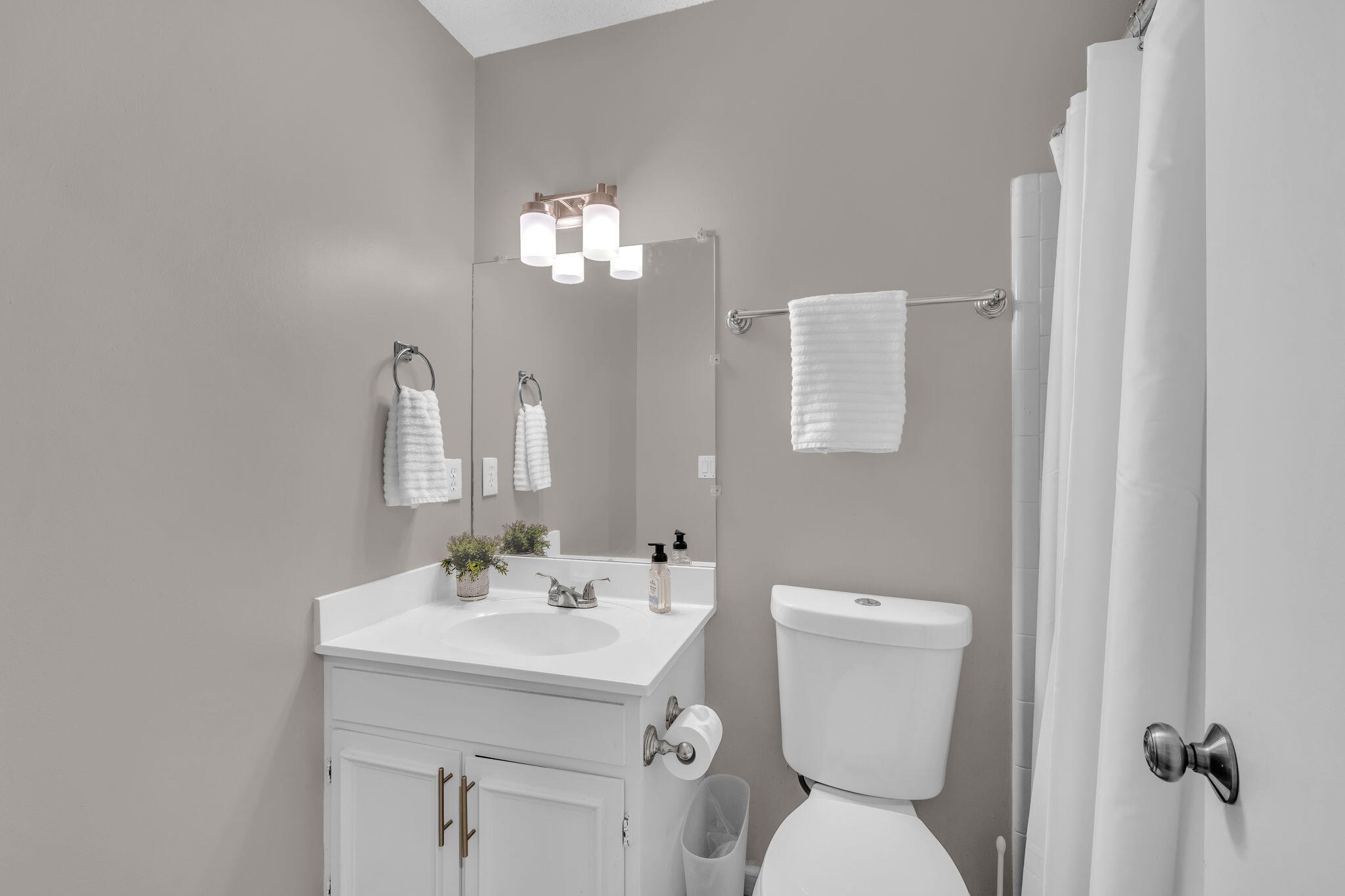 6773 Hickory Creek Road