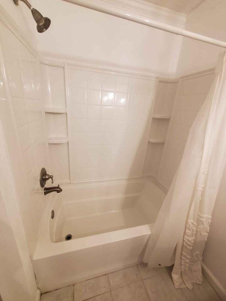 9133 Hunters Bend Circle