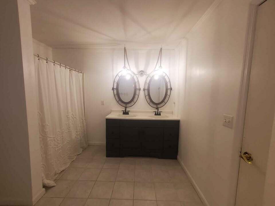 9133 Hunters Bend Circle