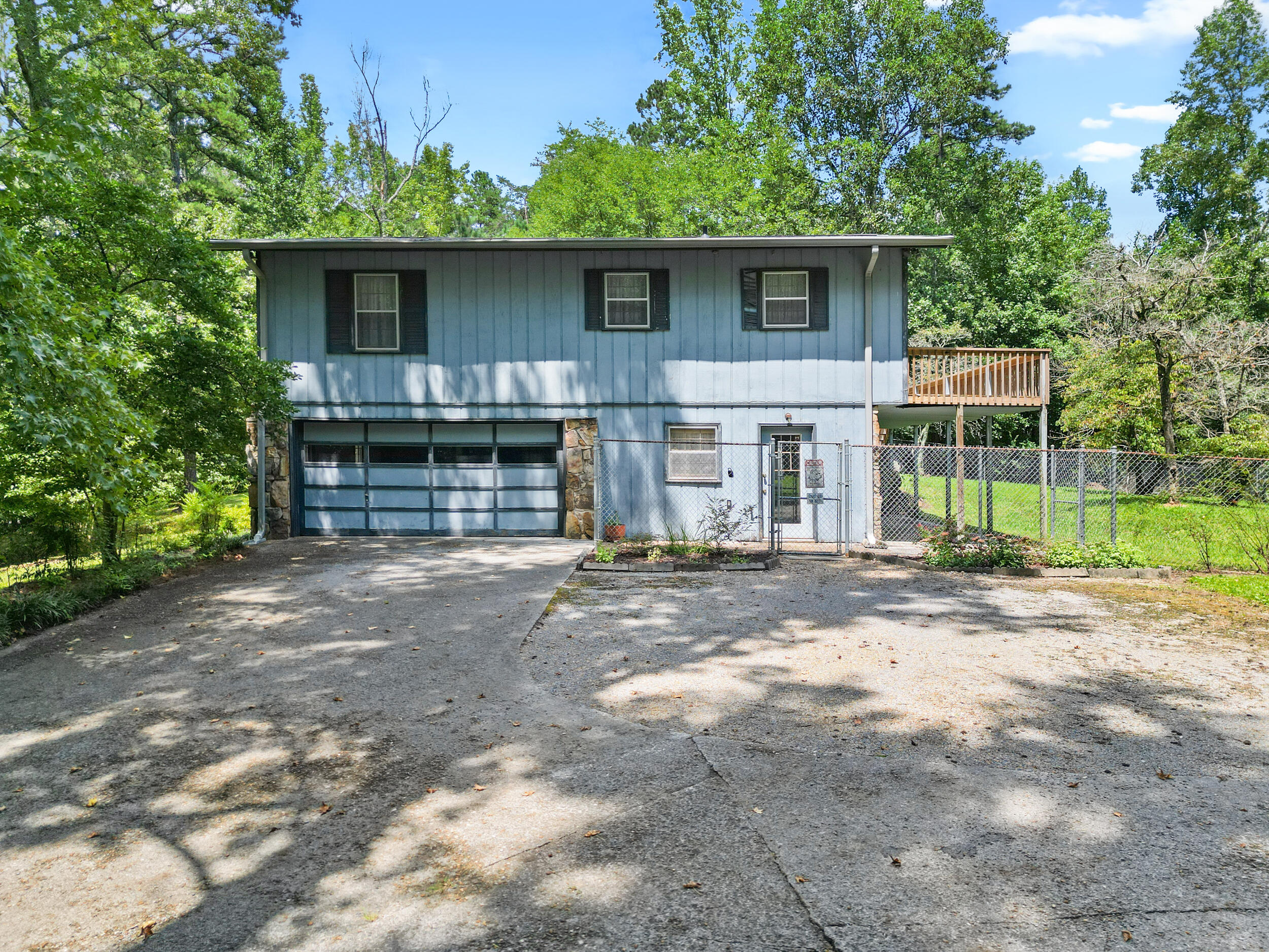 1781 Halls Valley Road