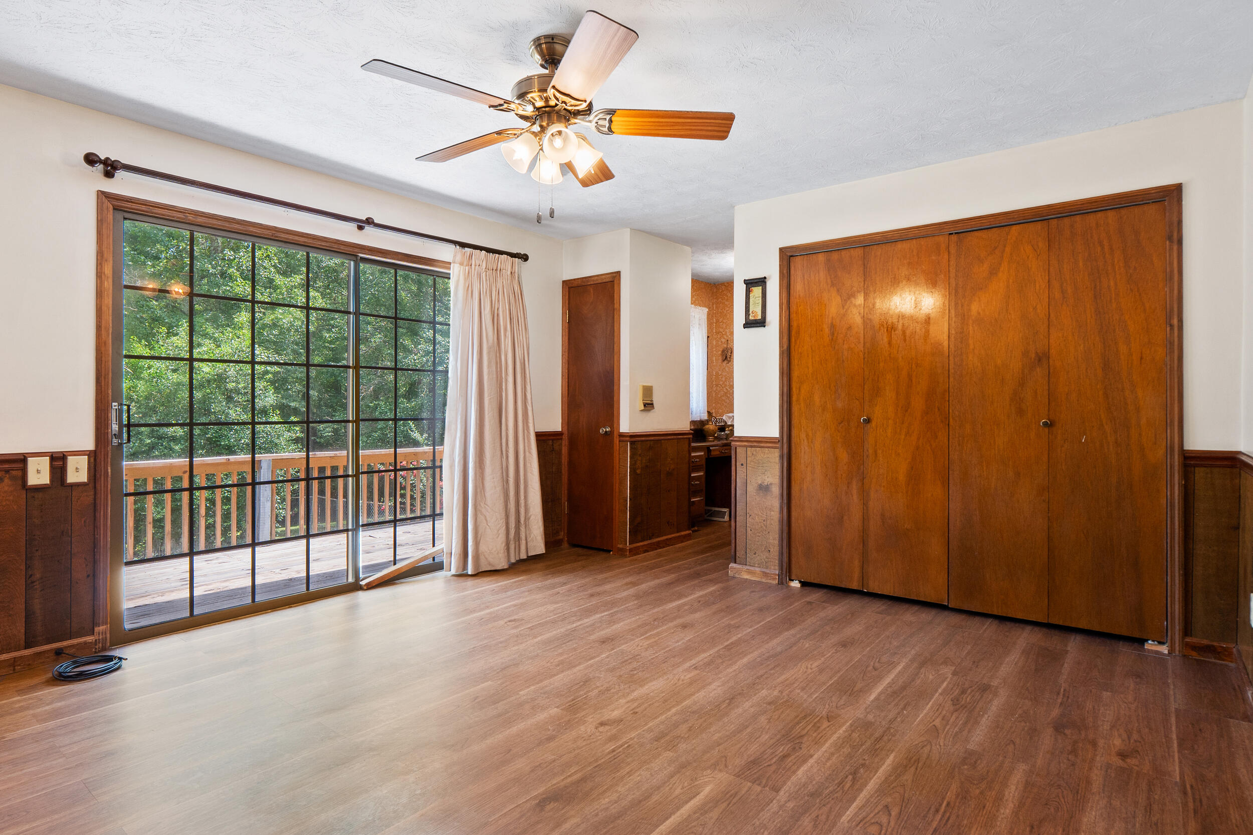 1781 Halls Valley Road