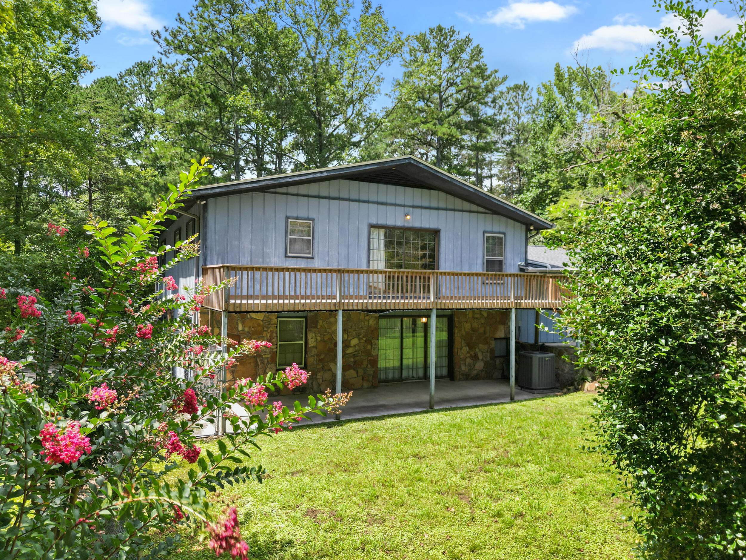 1781 Halls Valley Road