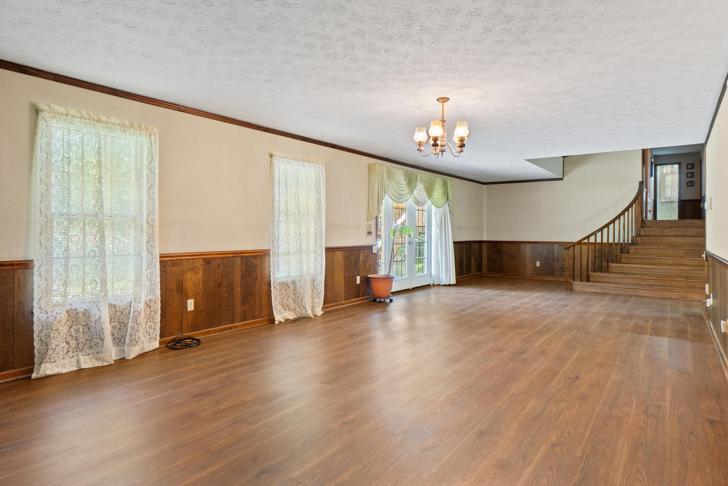 1781 Halls Valley Road