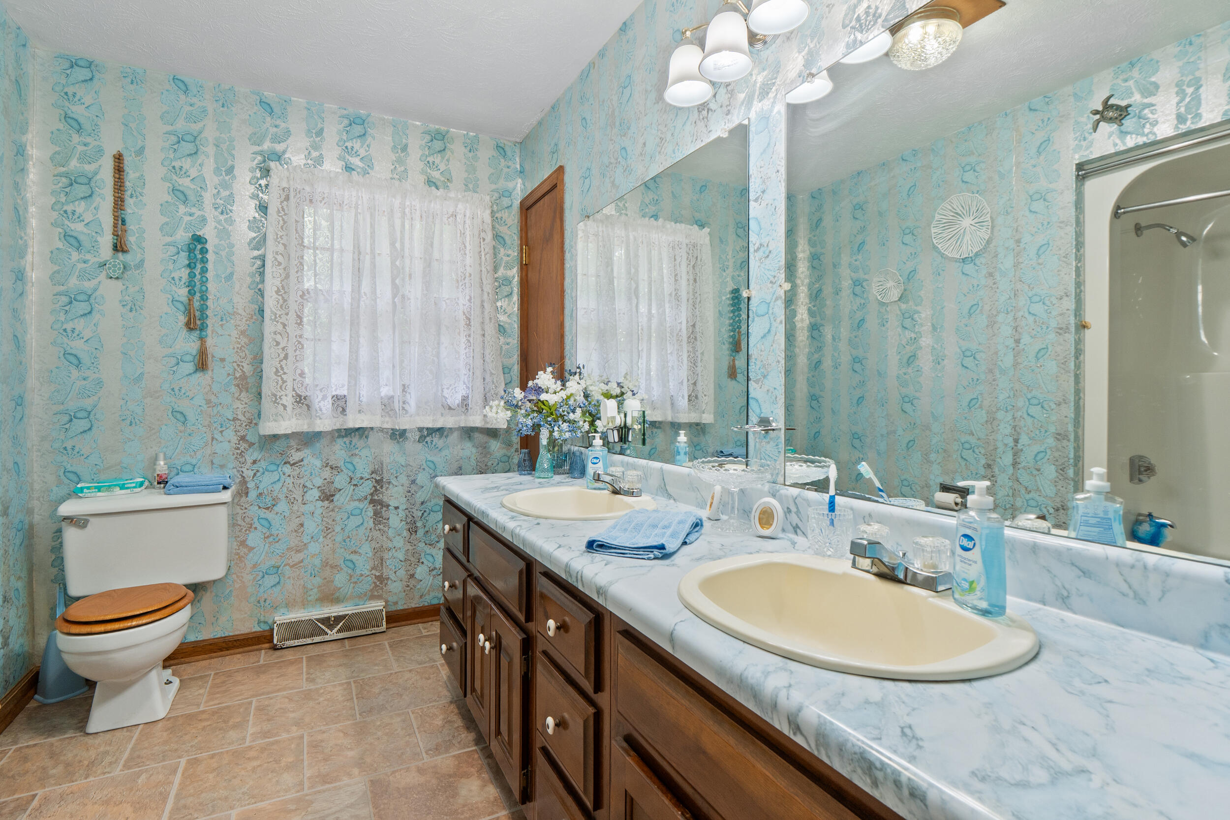 1781 Halls Valley Road