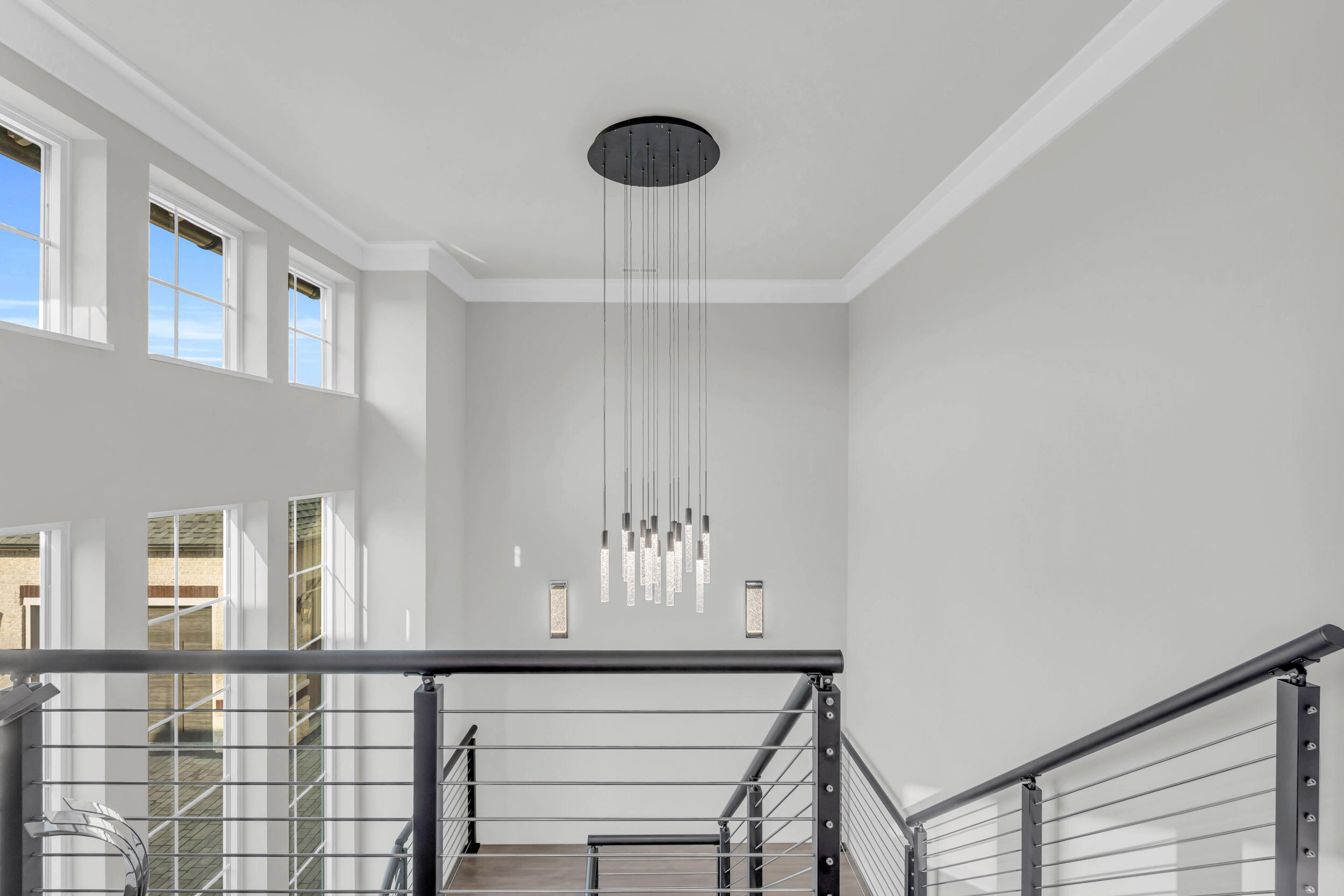 290 Edgewater Way