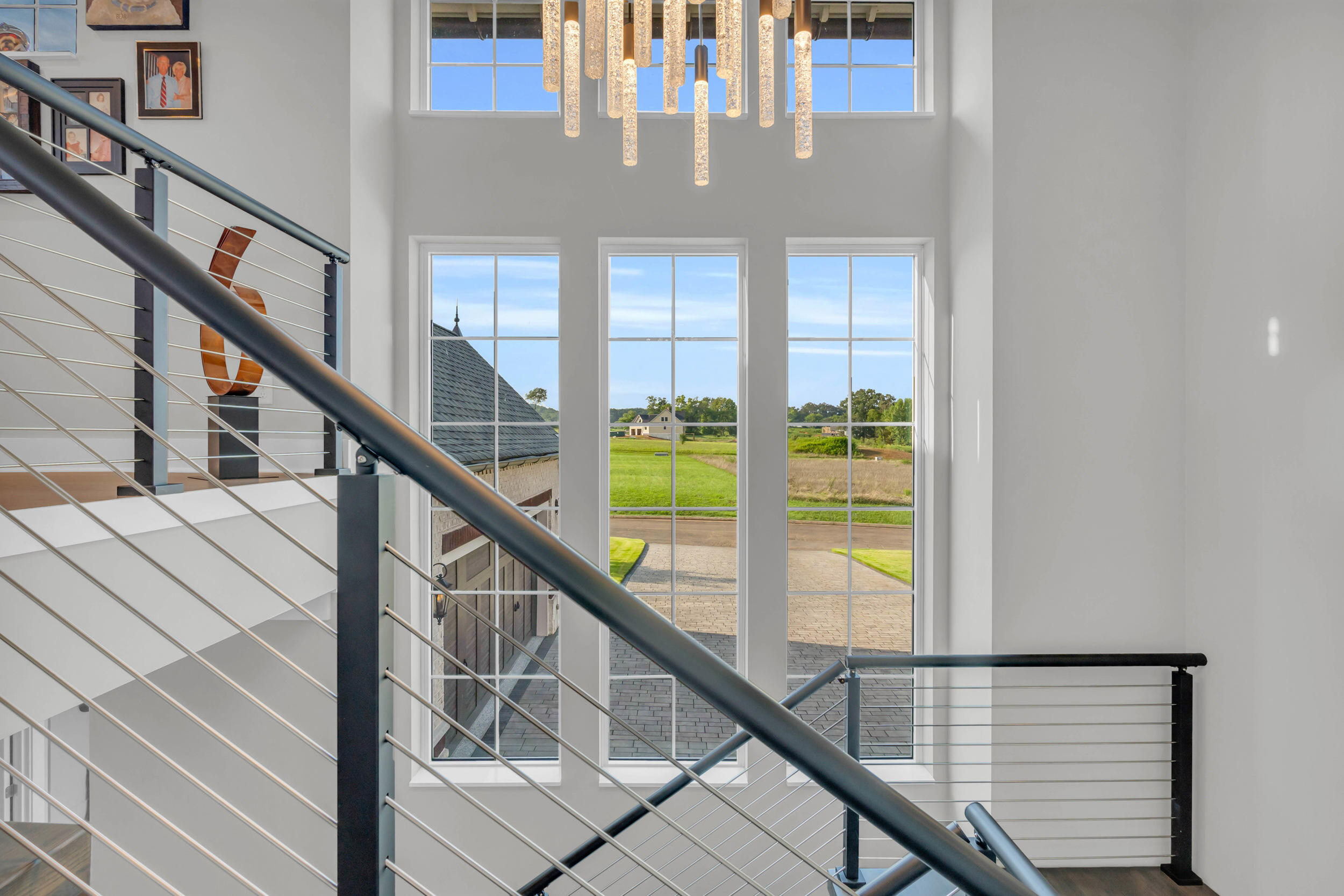 290 Edgewater Way