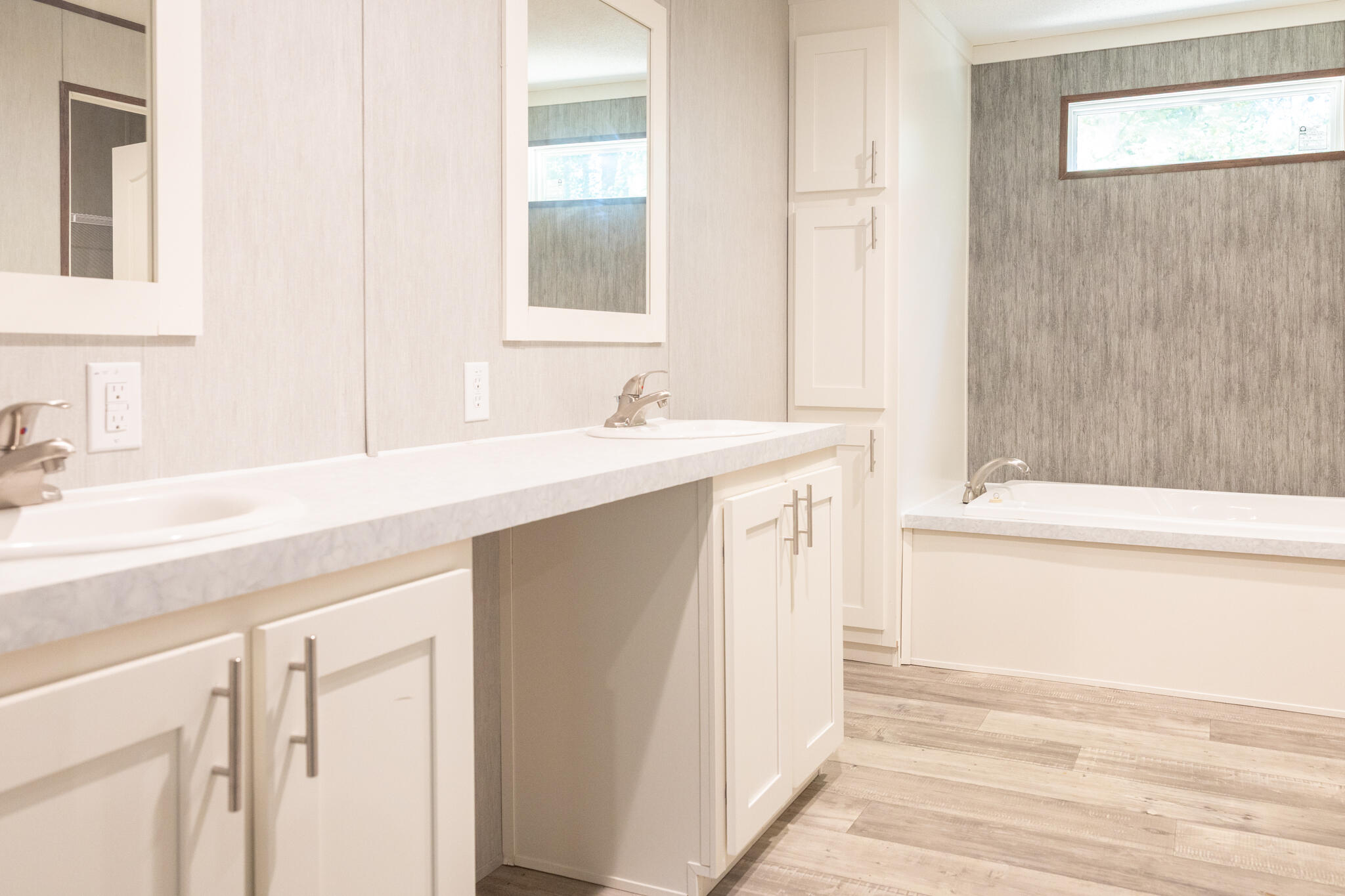 1325 Roach Hollow Road