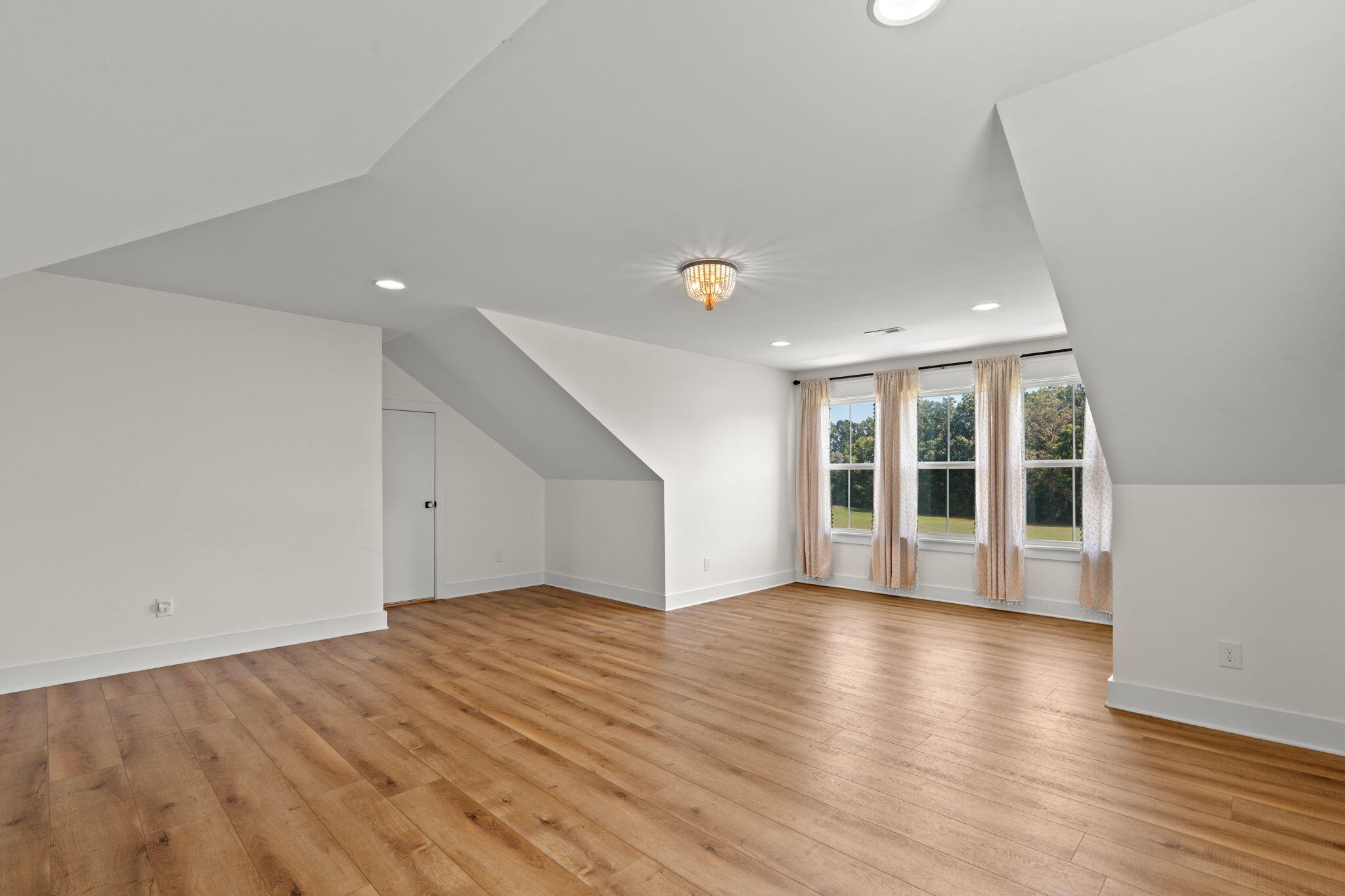 168 Henegar Farms Drive NW