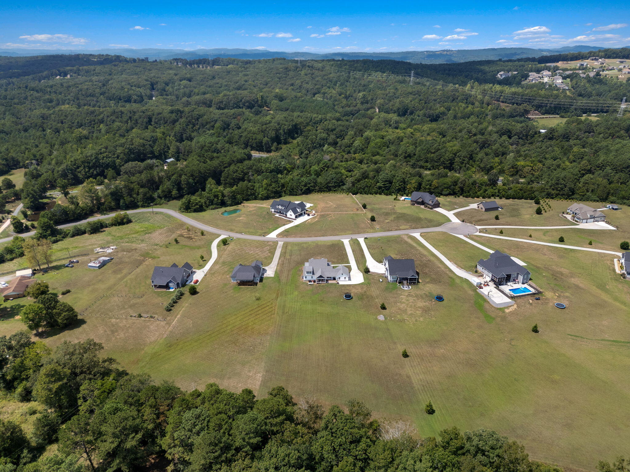 168 Henegar Farms Drive NW