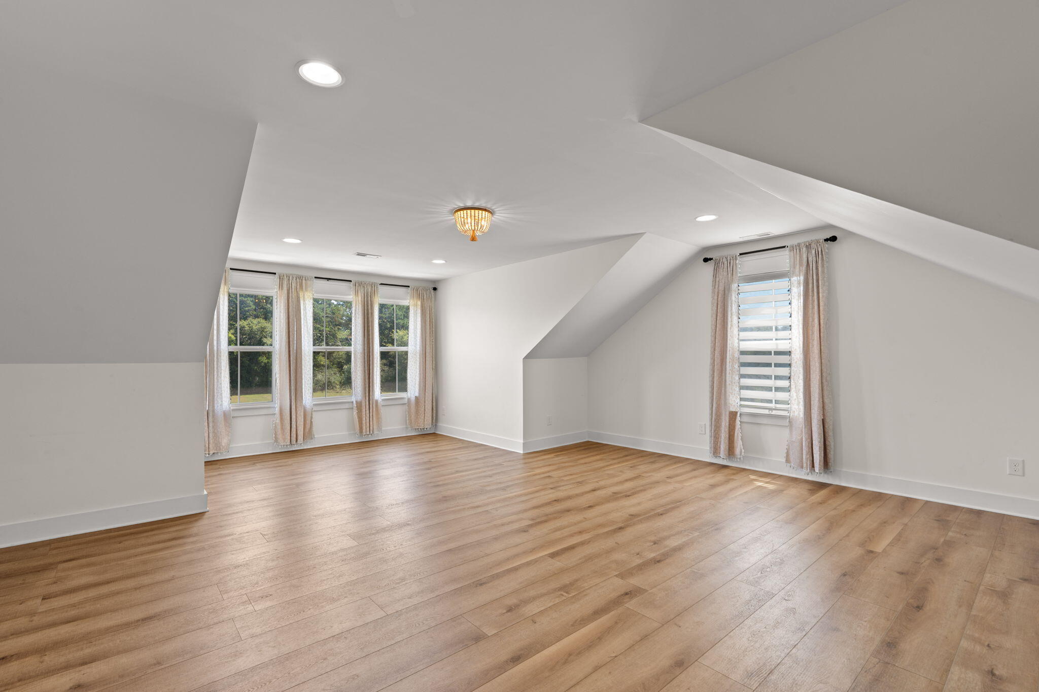 168 Henegar Farms Drive NW