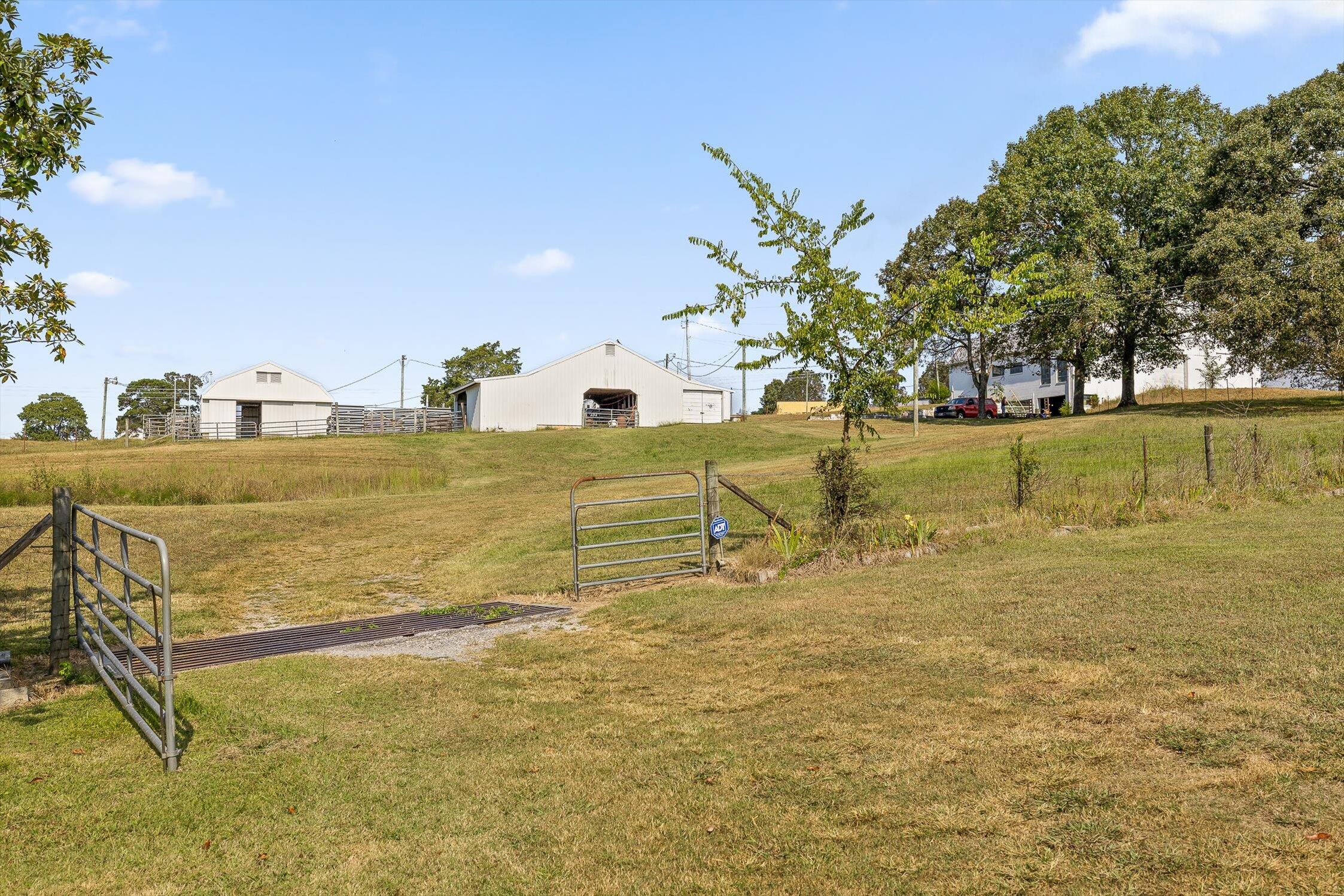 9405 Highway 58