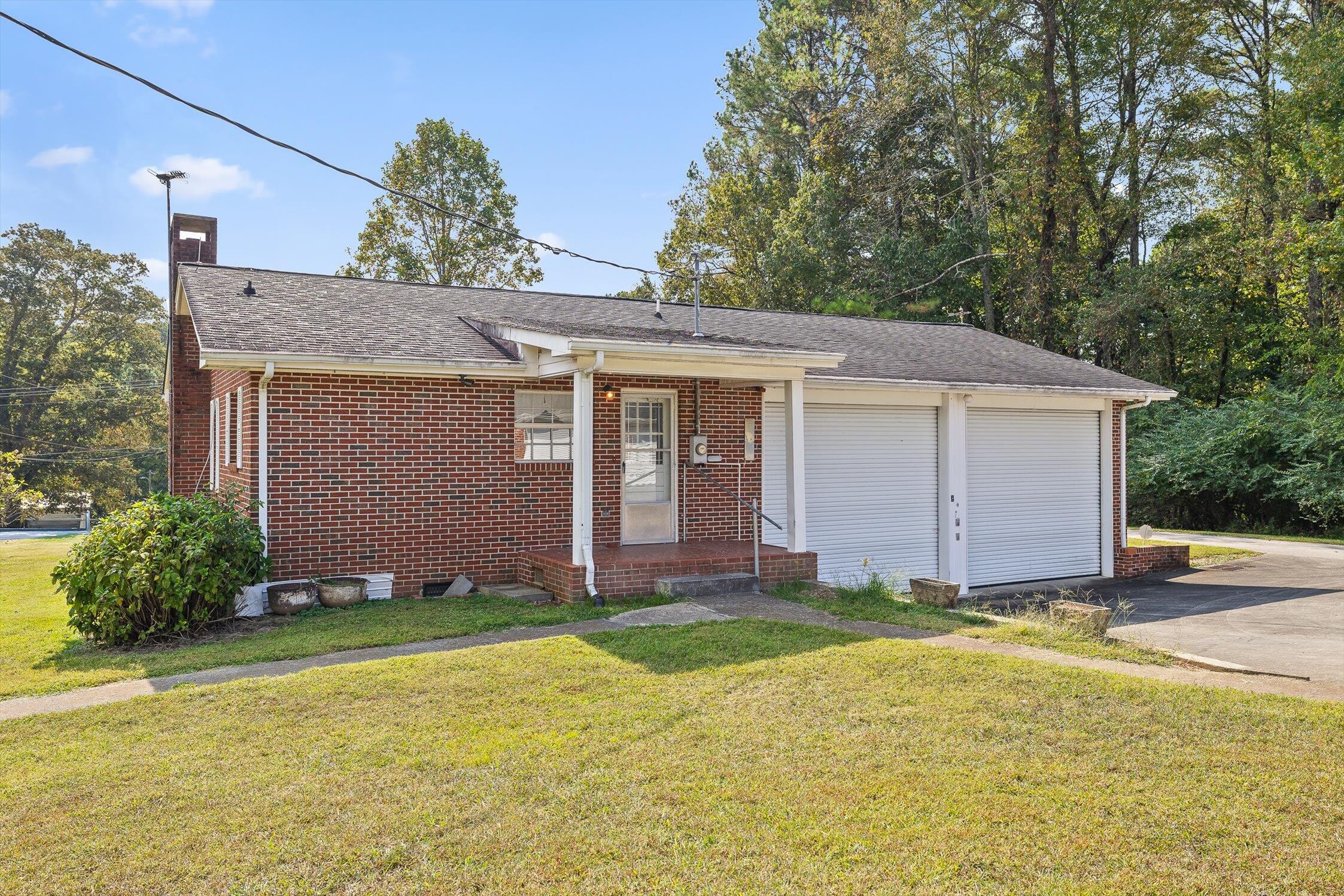9405 Highway 58