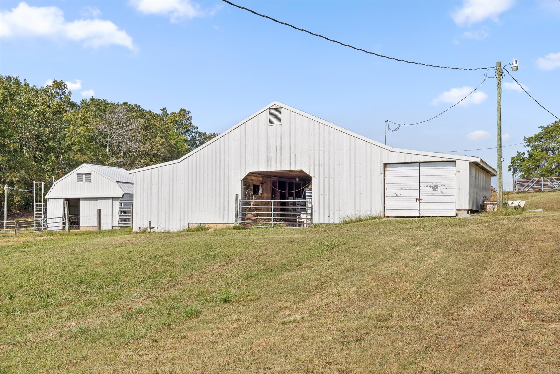 9405 Highway 58