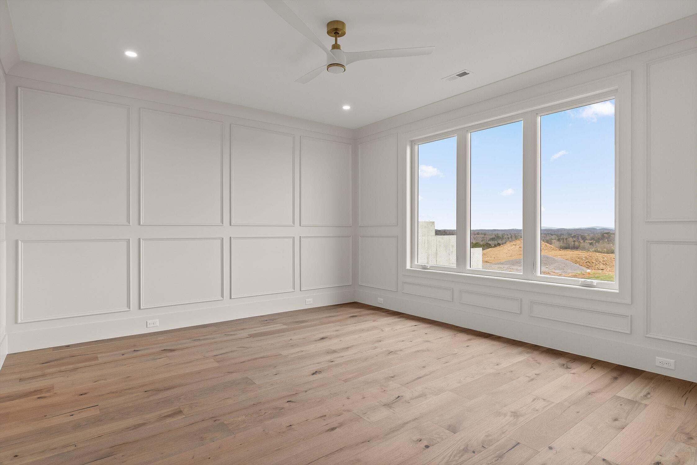 10946 London Tower Place, 64