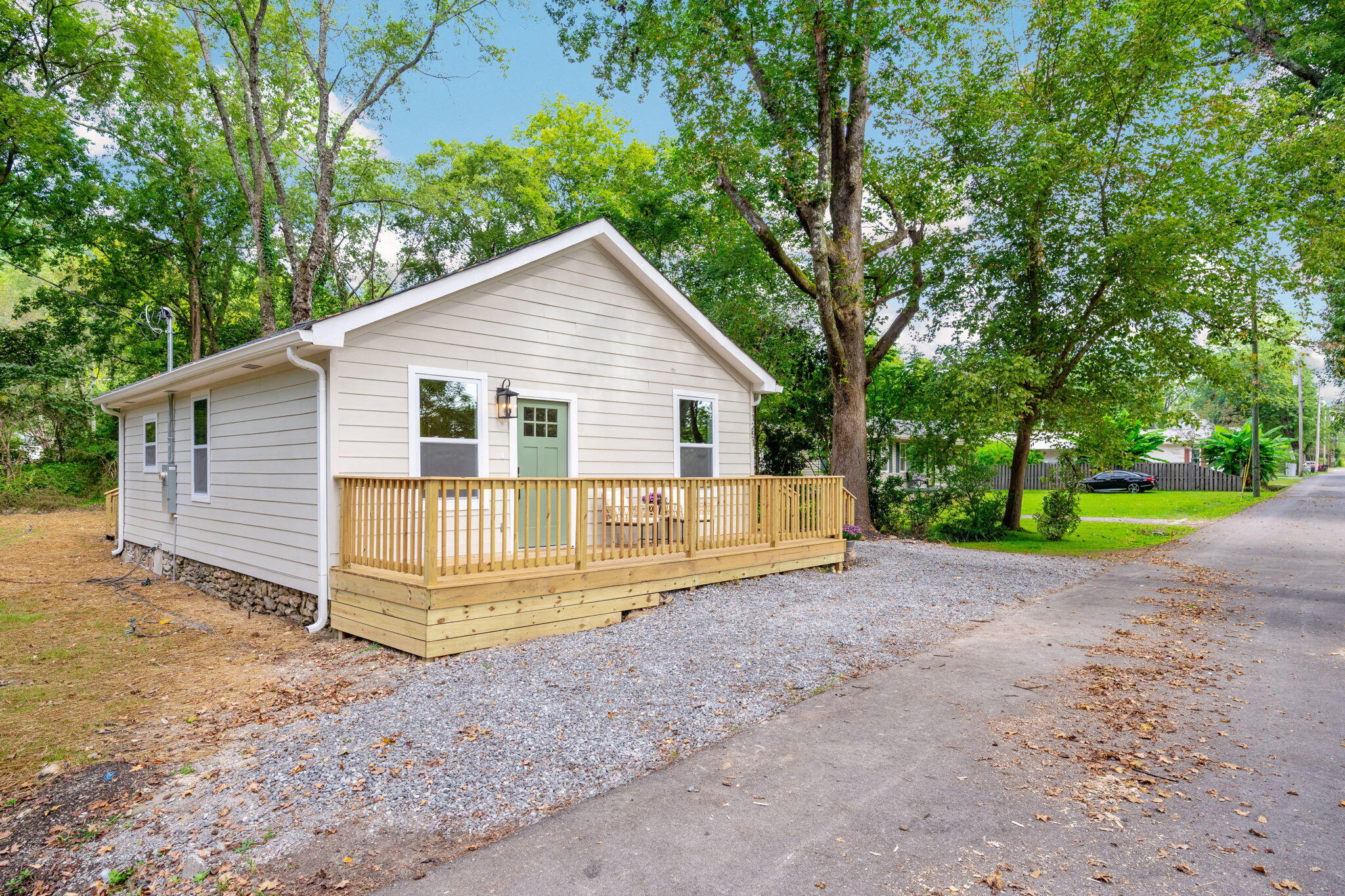 11251 Hallett Street