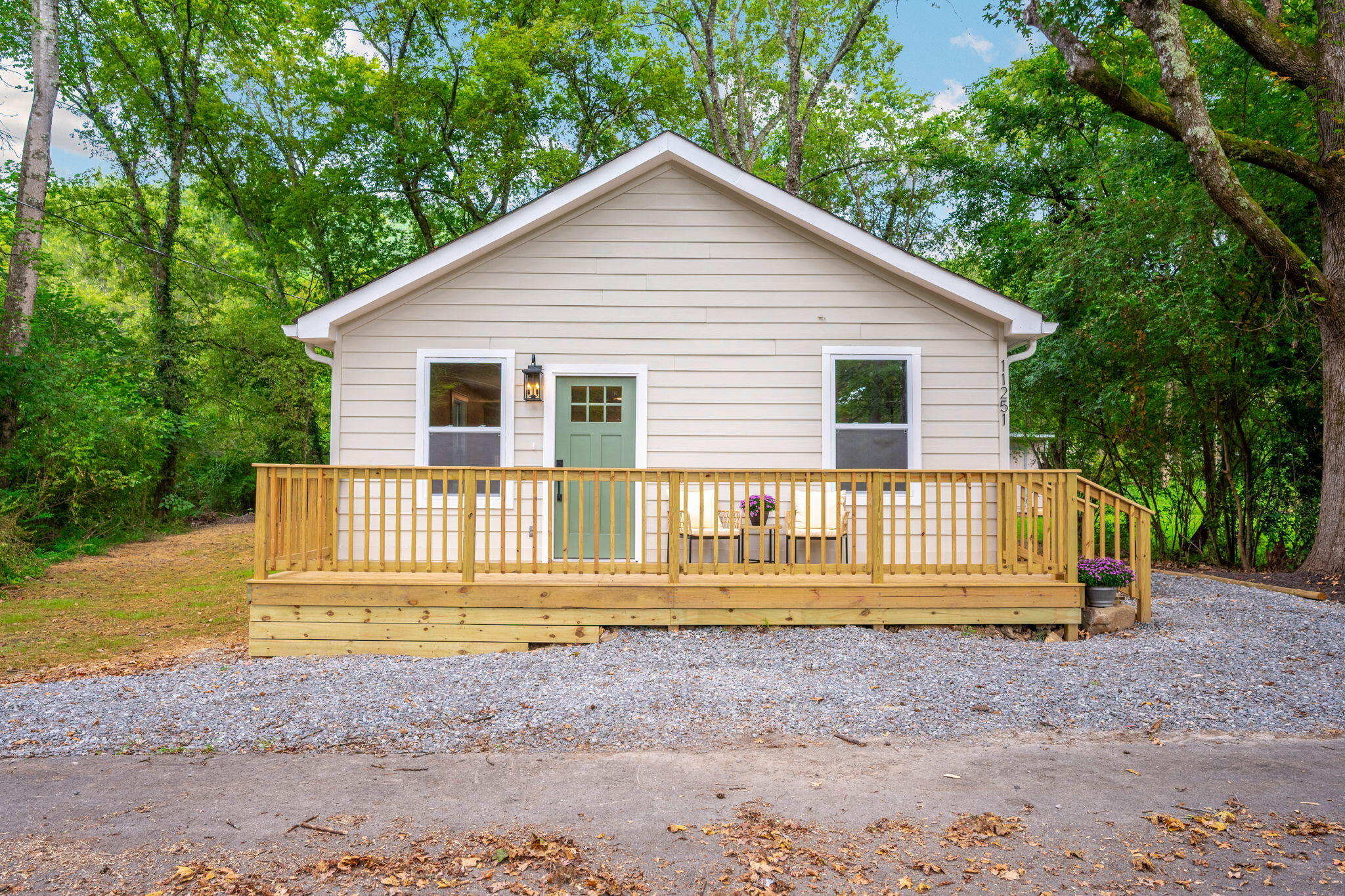 11251 Hallett Street