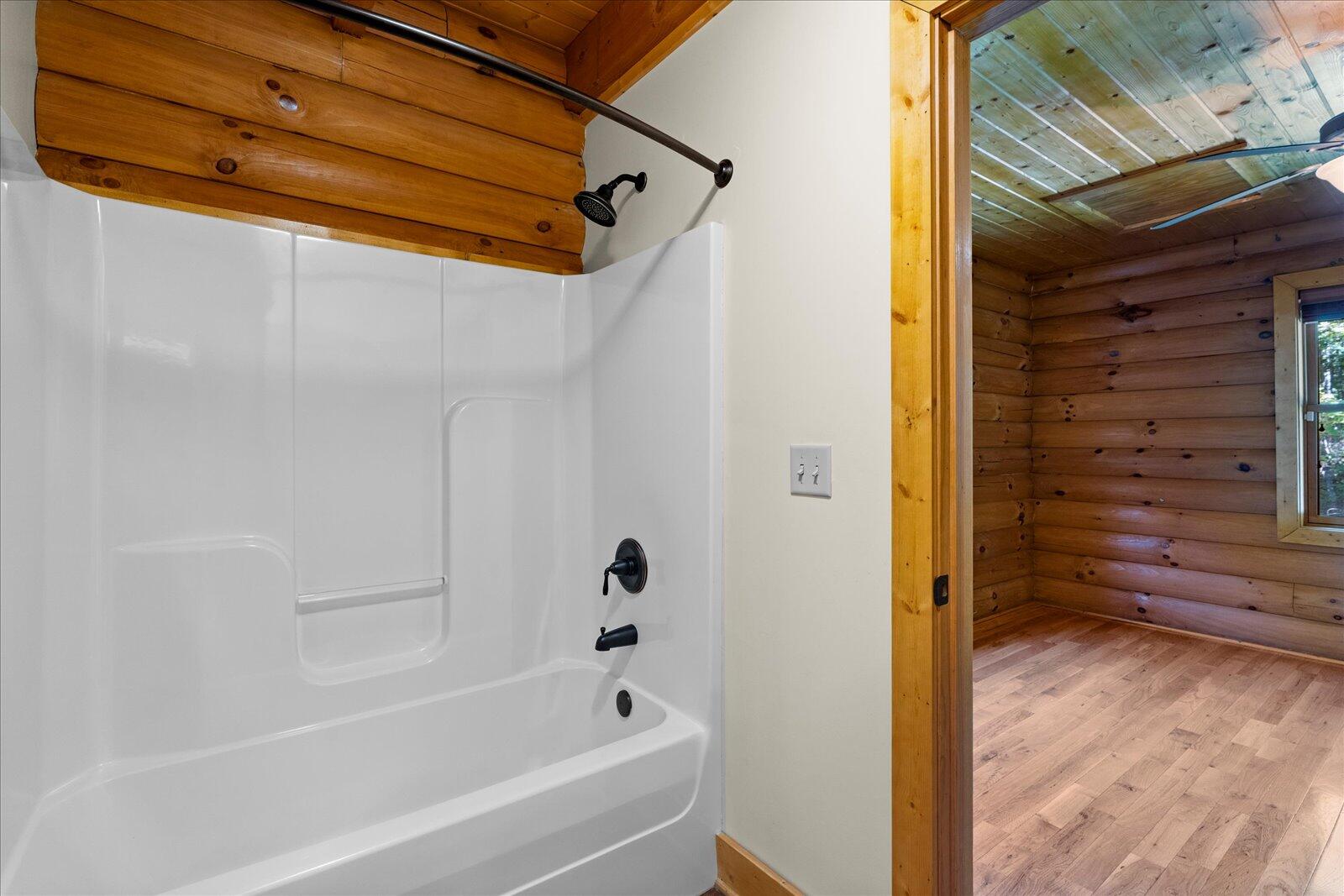 166 Tree House Trail