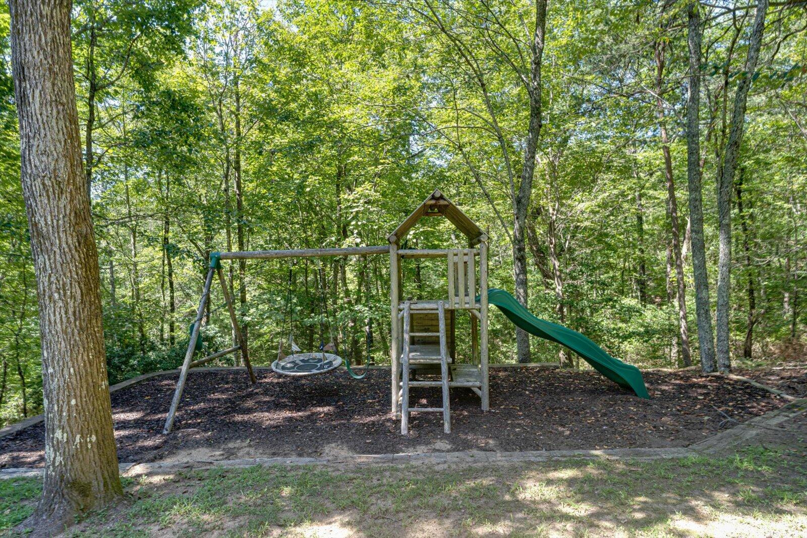 166 Tree House Trail