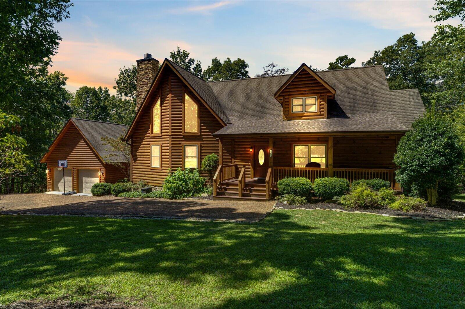 166 Tree House Trail