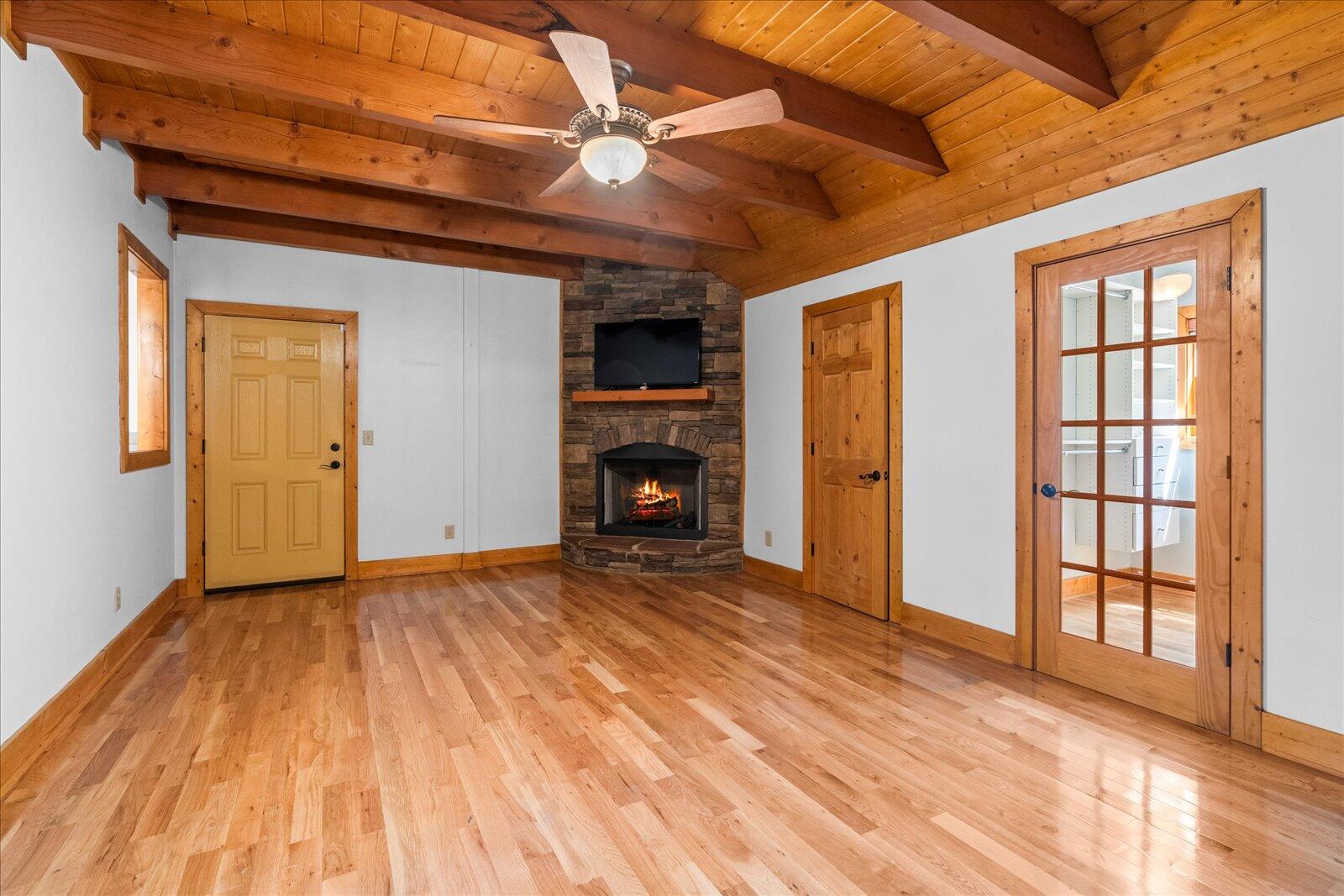 166 Tree House Trail