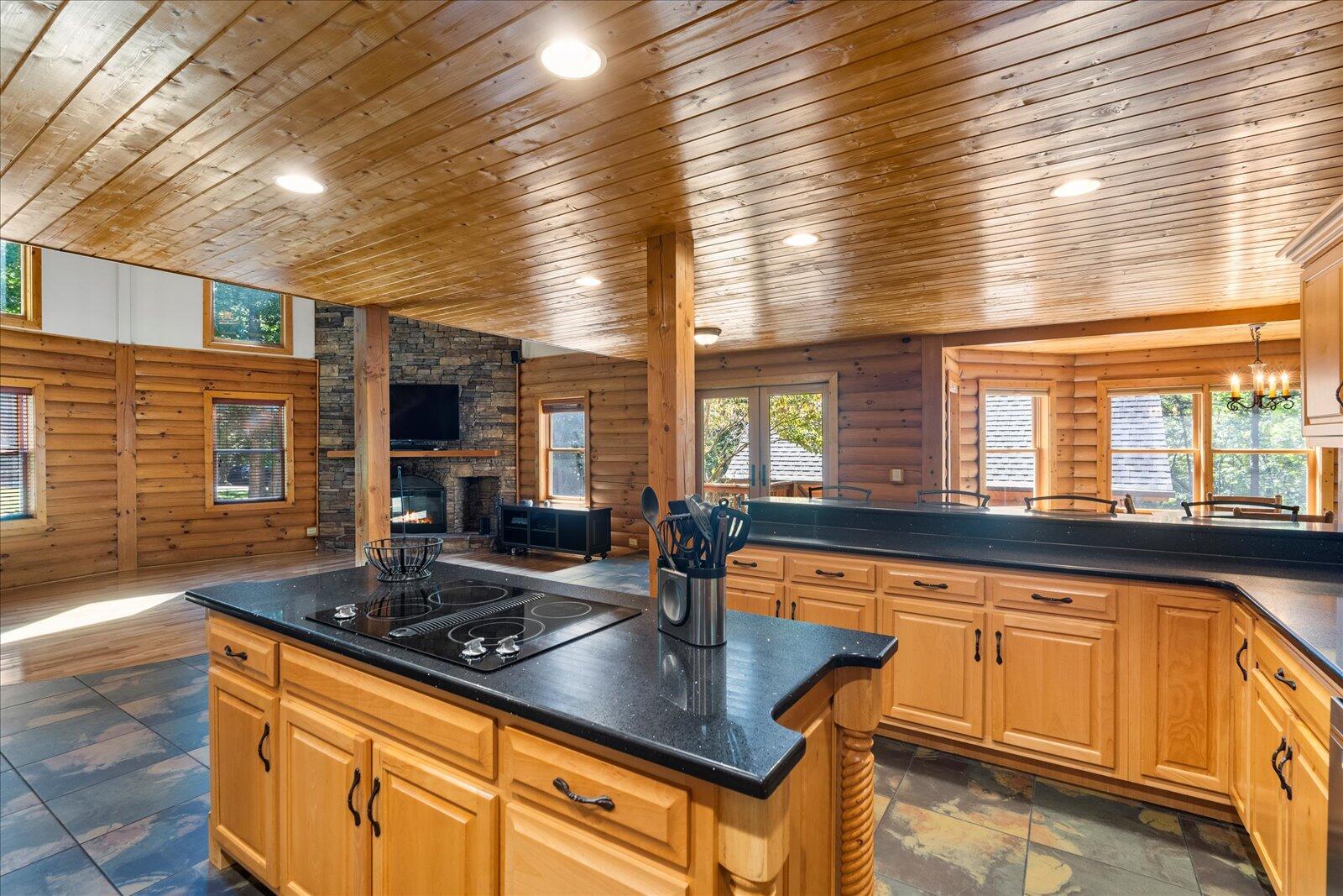 166 Tree House Trail