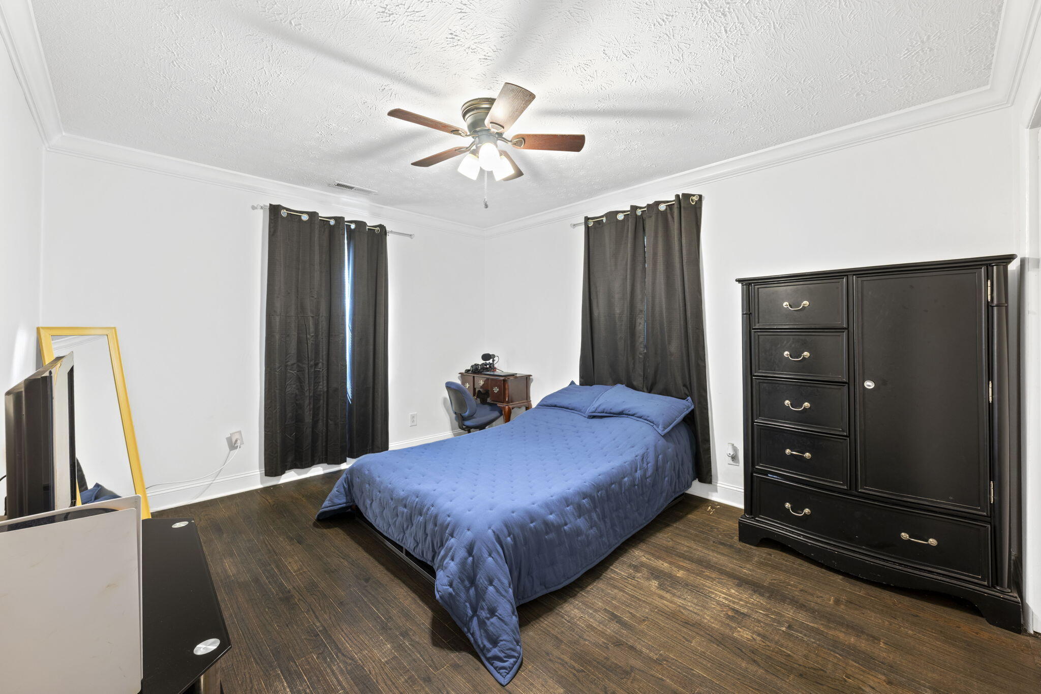 2904 Bryant Drive SW