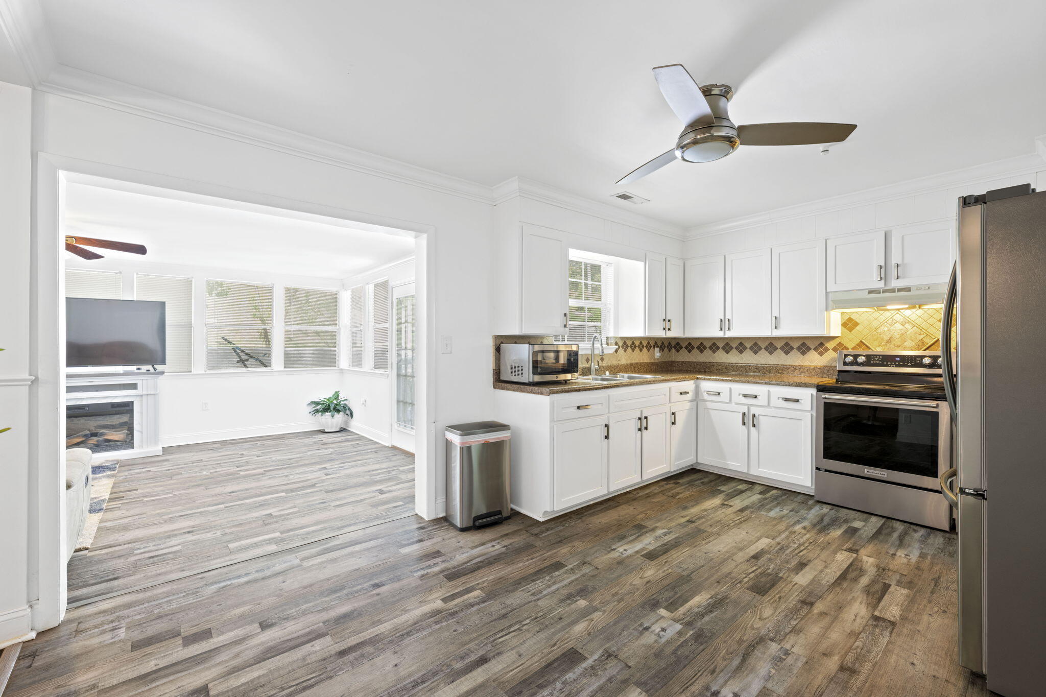 2904 Bryant Drive SW