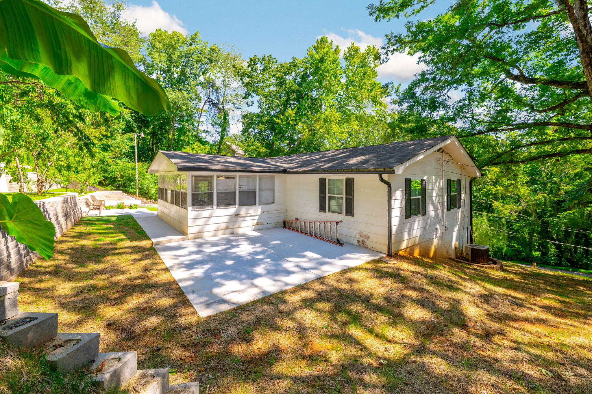 2904 Bryant Drive SW