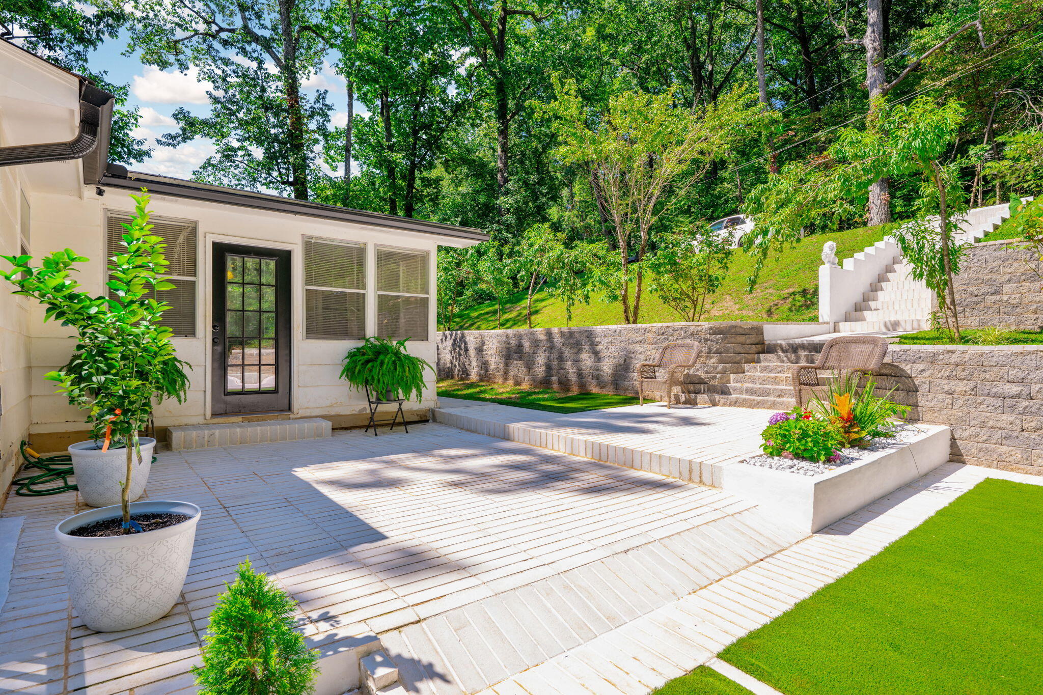 2904 Bryant Drive SW