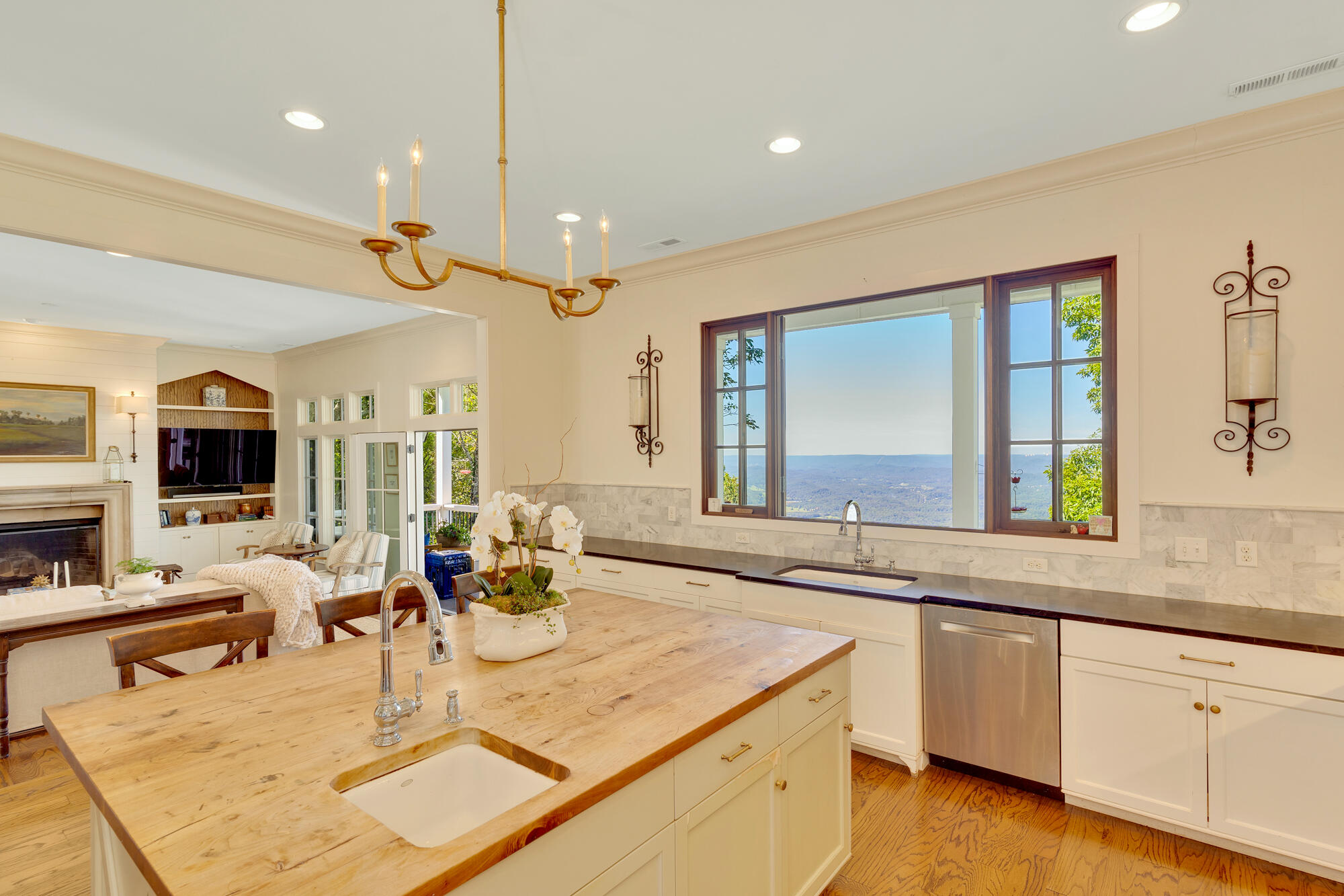 196 Fort Stephenson Place