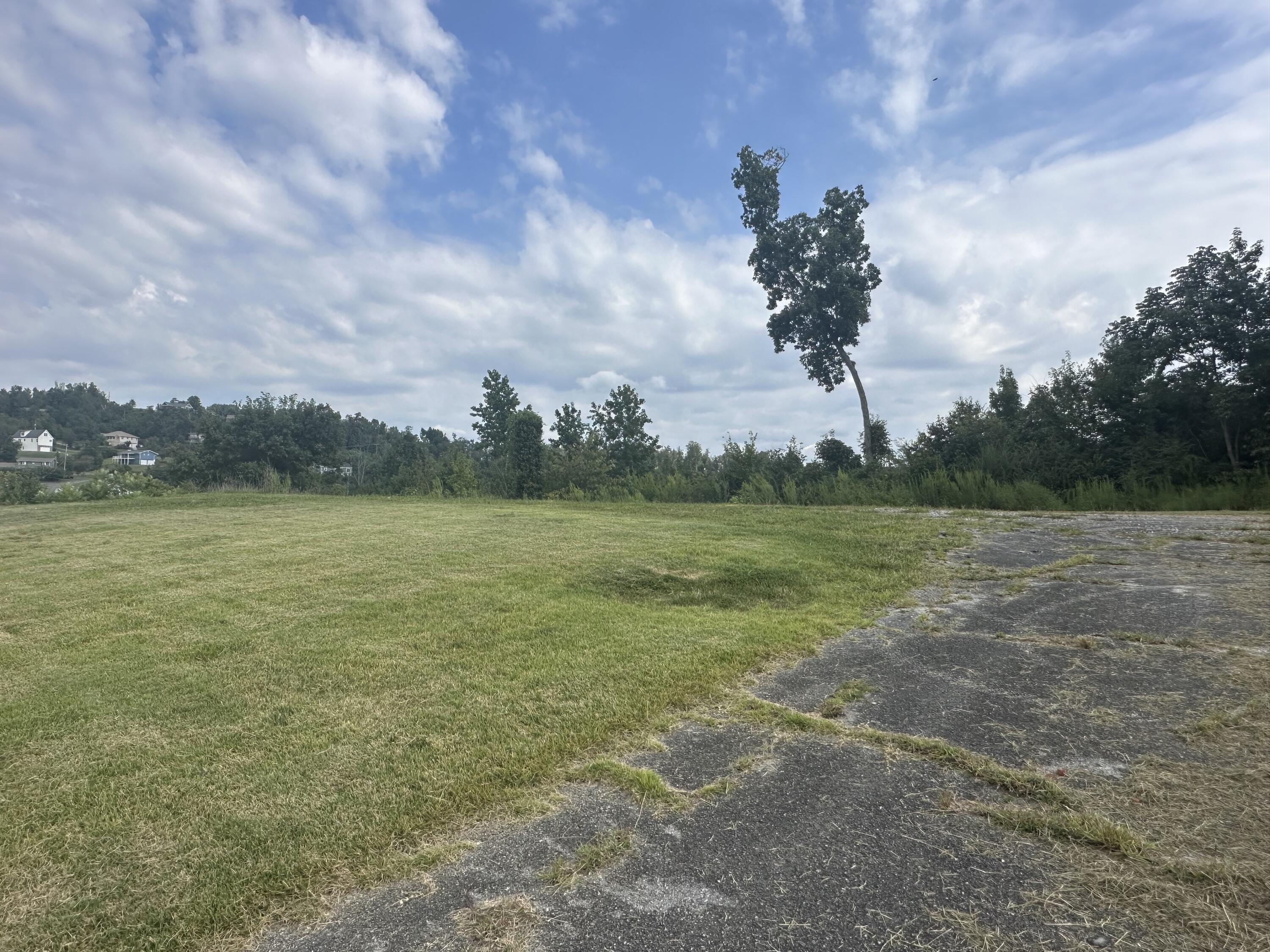 2422 Hickory Ridge Drive