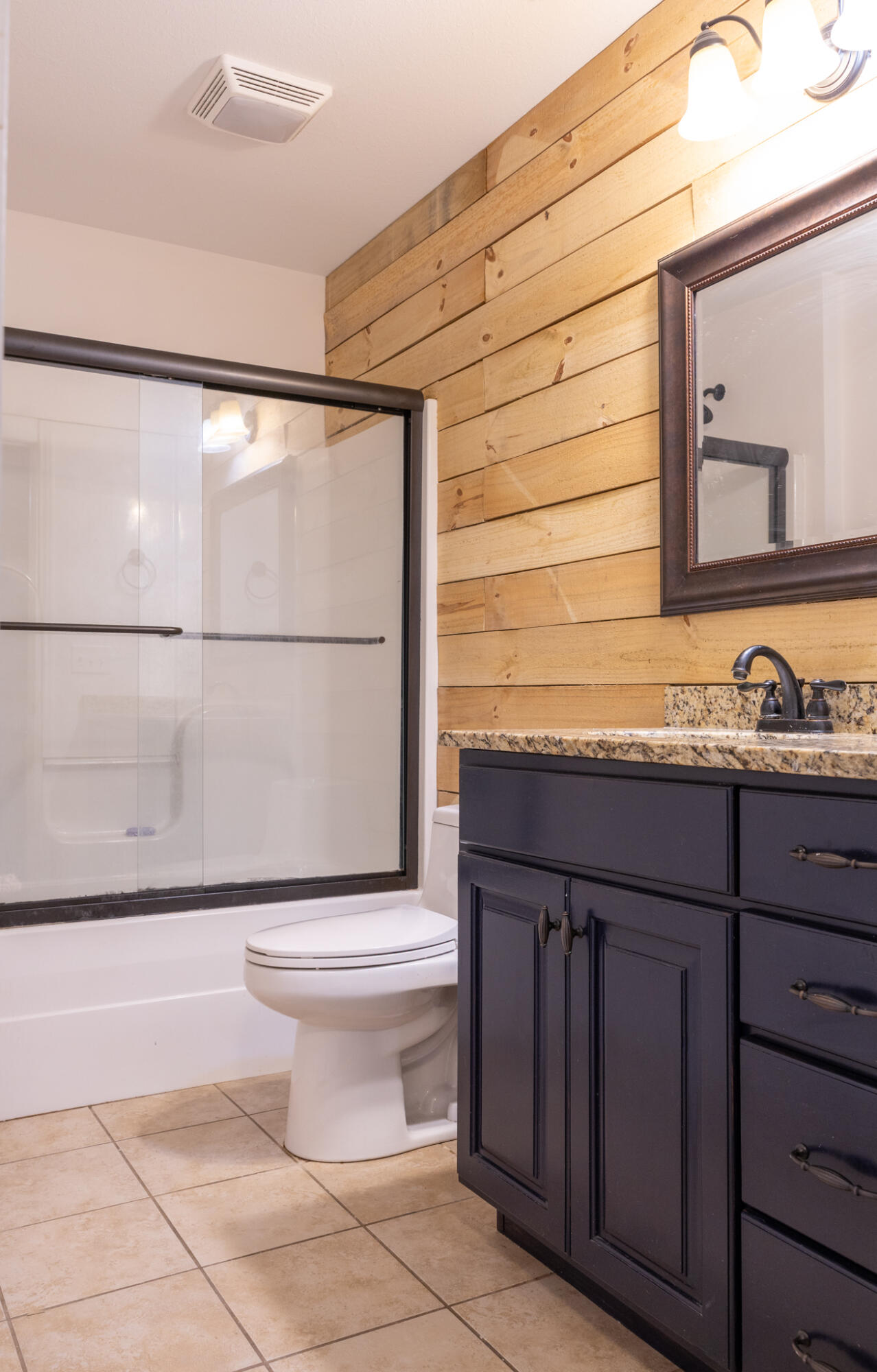 9901 Breeze Hill Lane