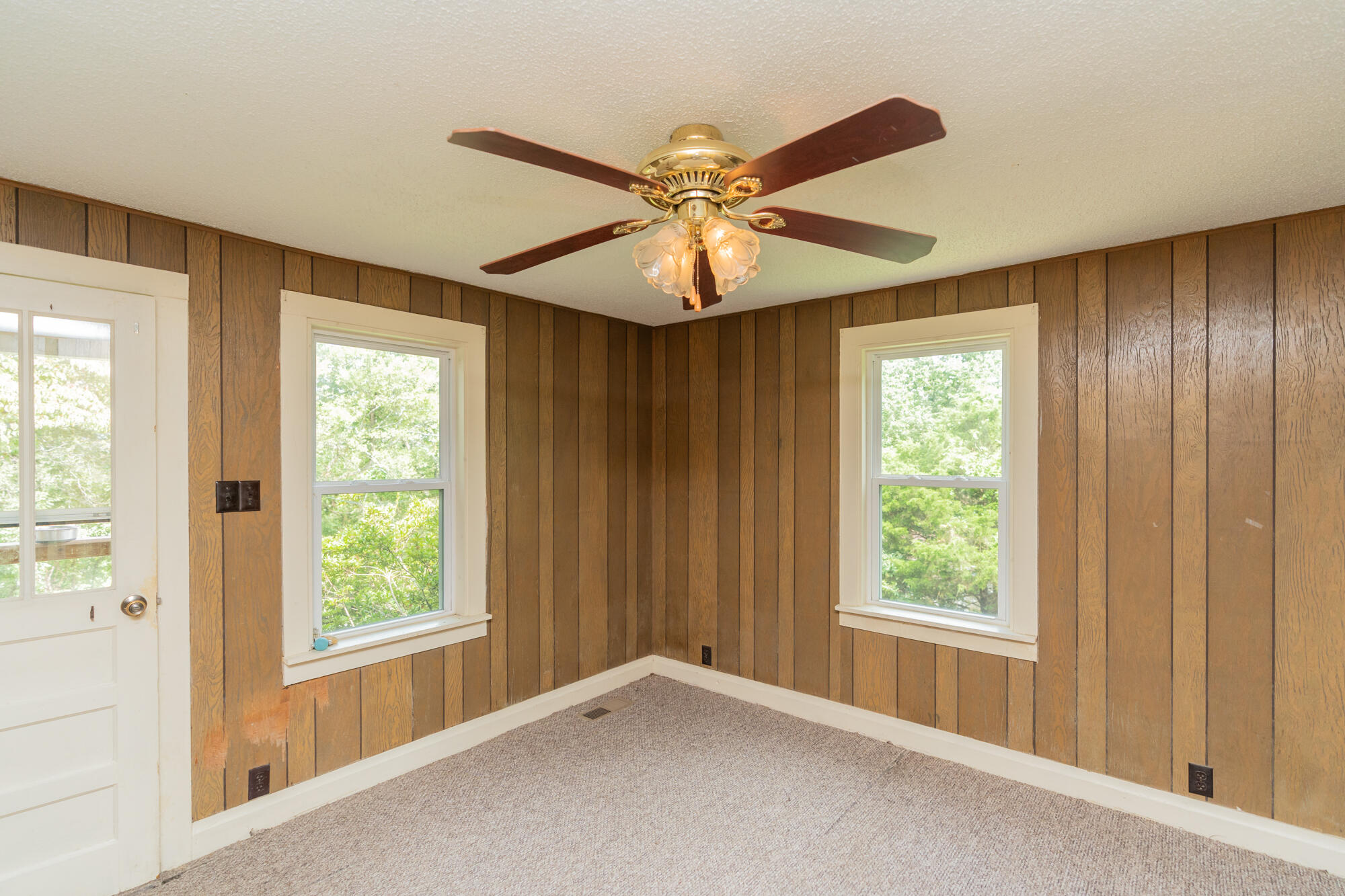 102 Mountain View Drive