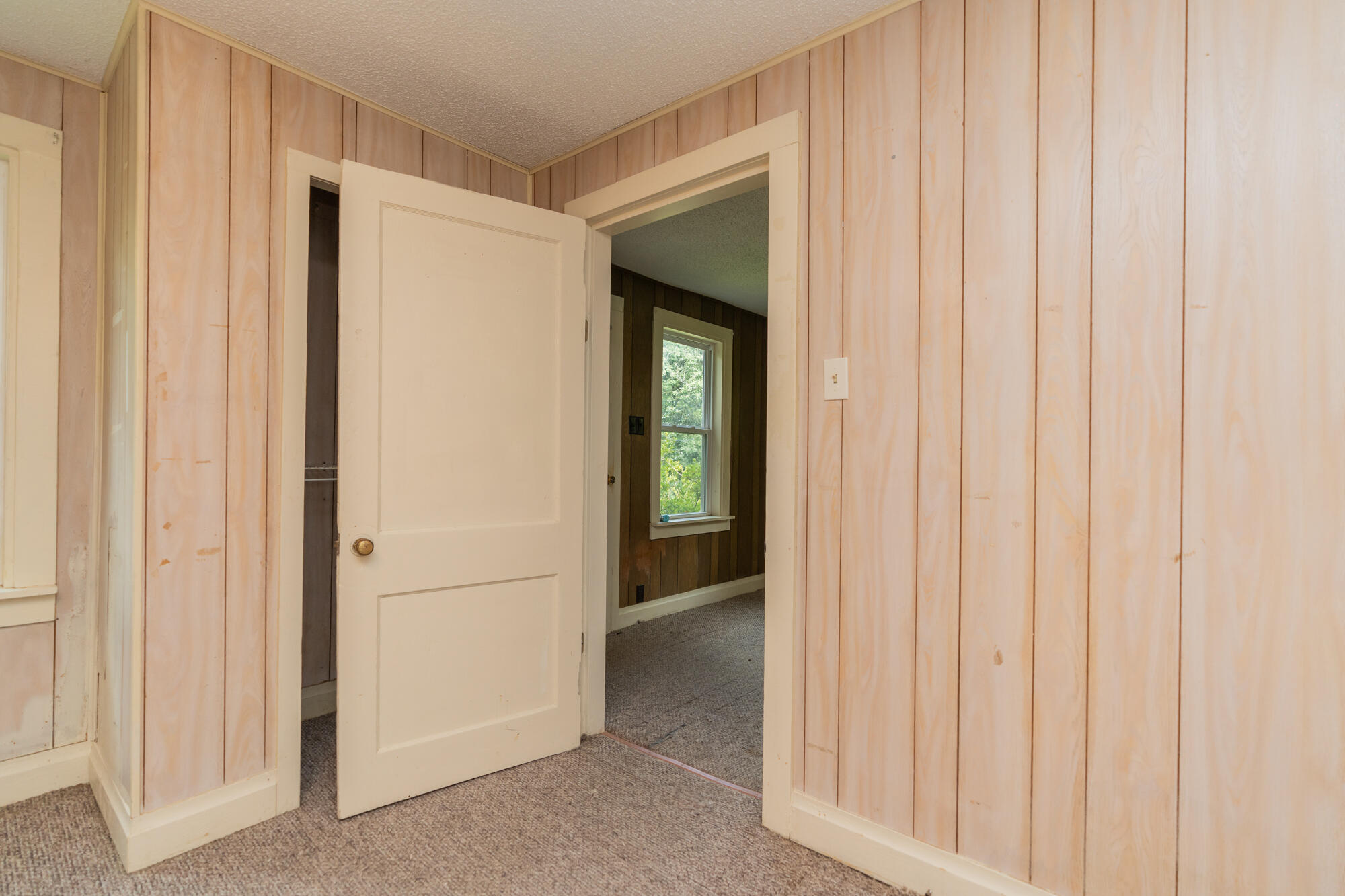 102 Mountain View Drive